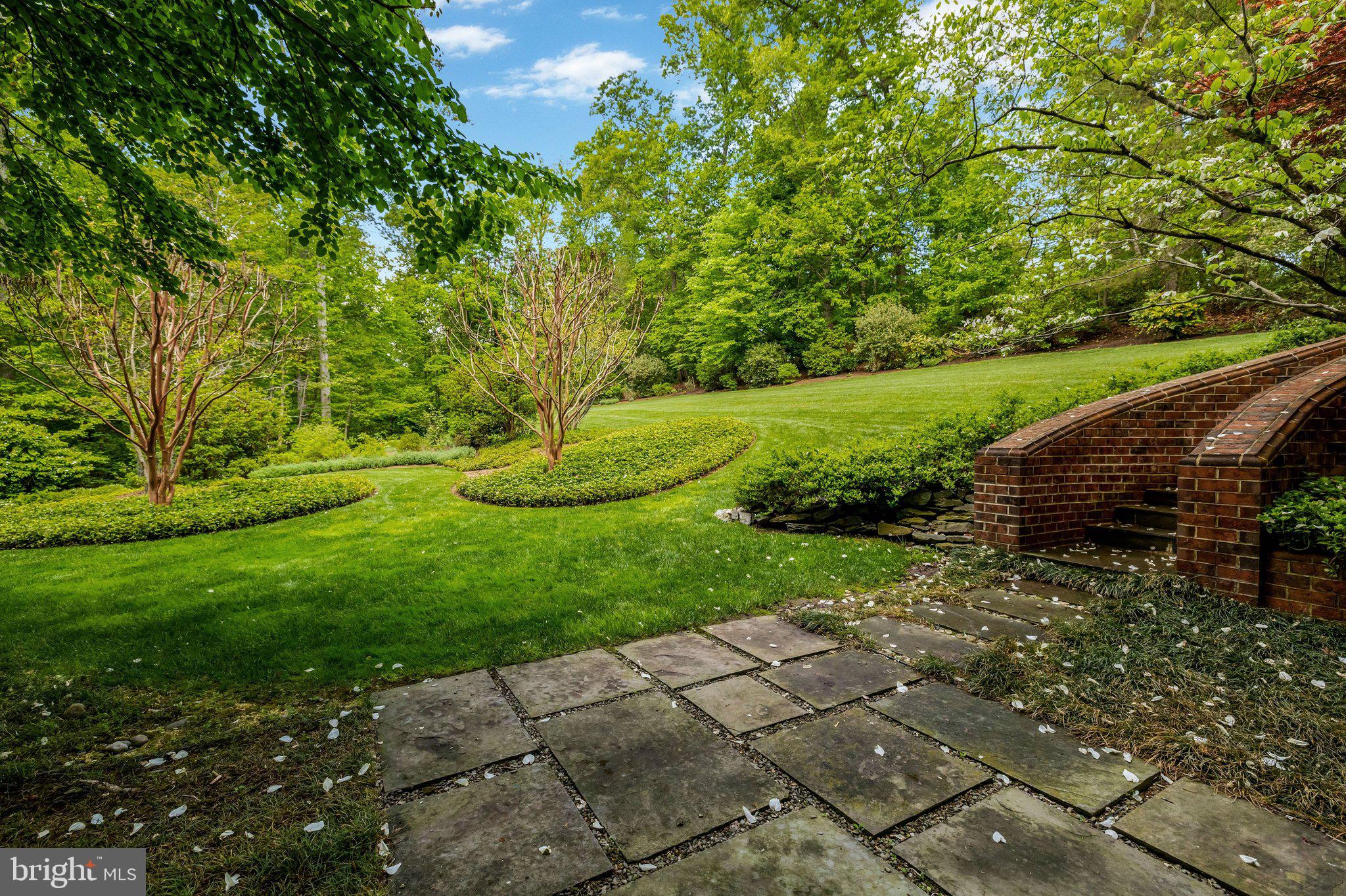 PROSPECT HILL - Residential