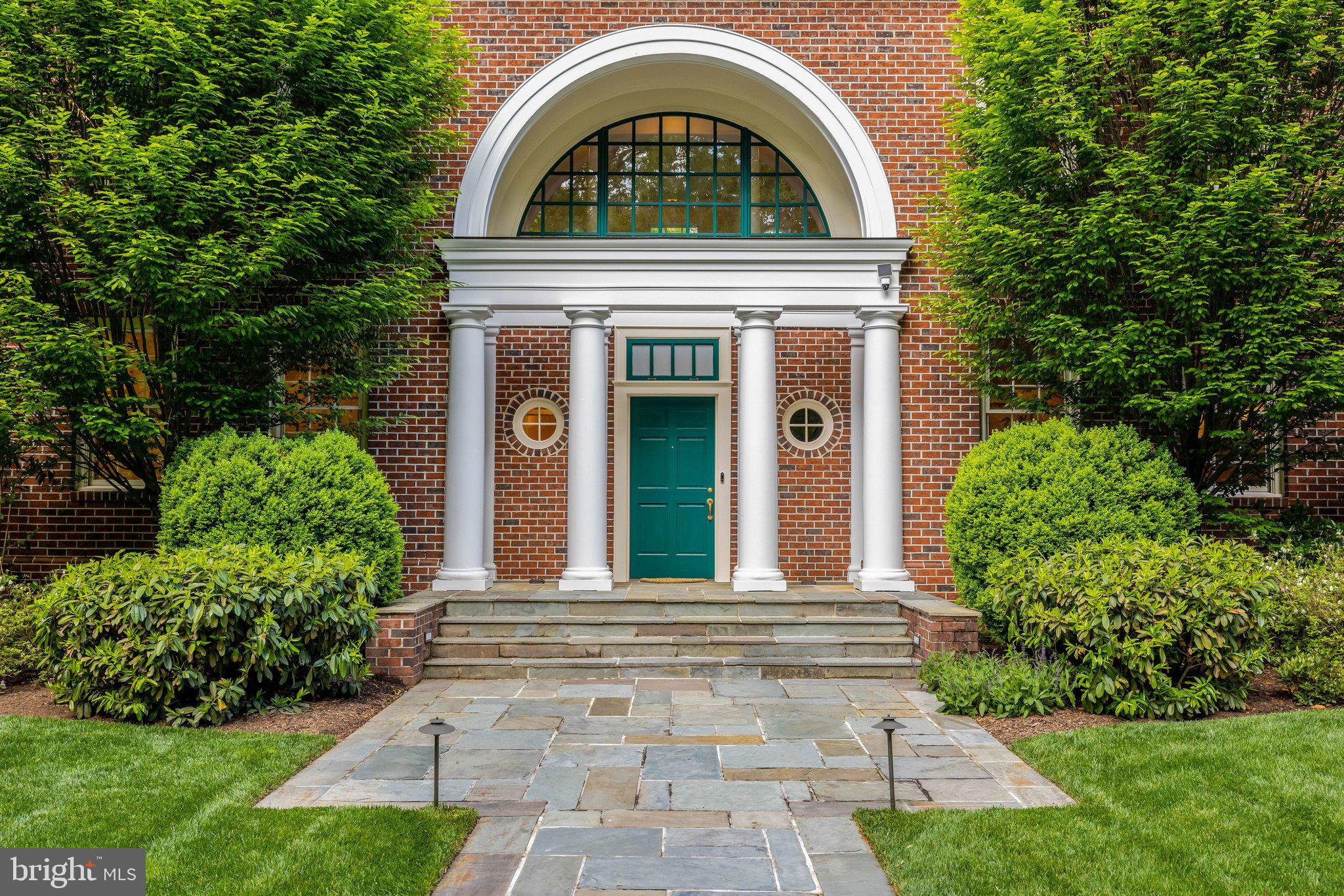 1110 BROOK VALLEY LANE