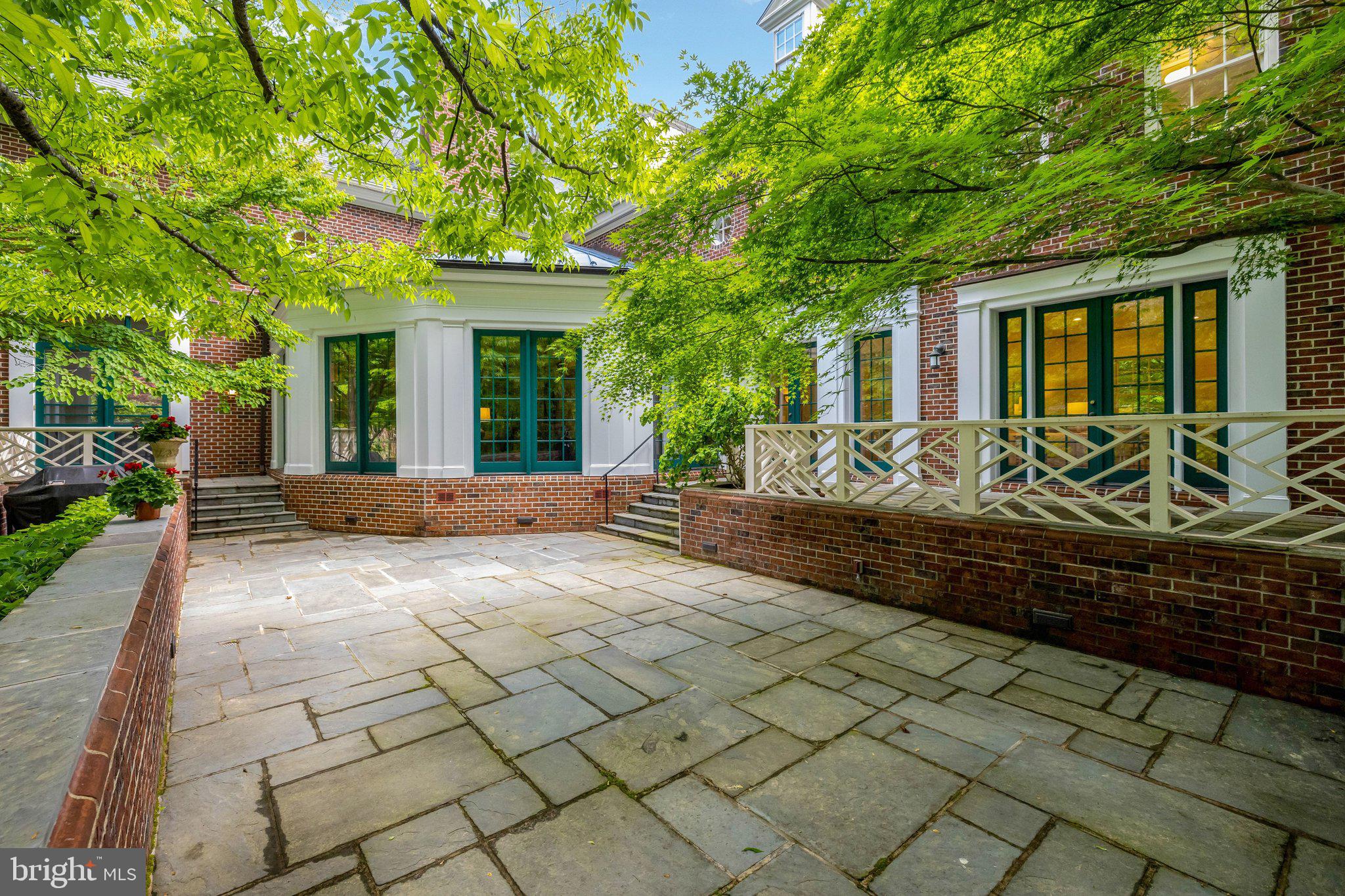 PROSPECT HILL - Residential