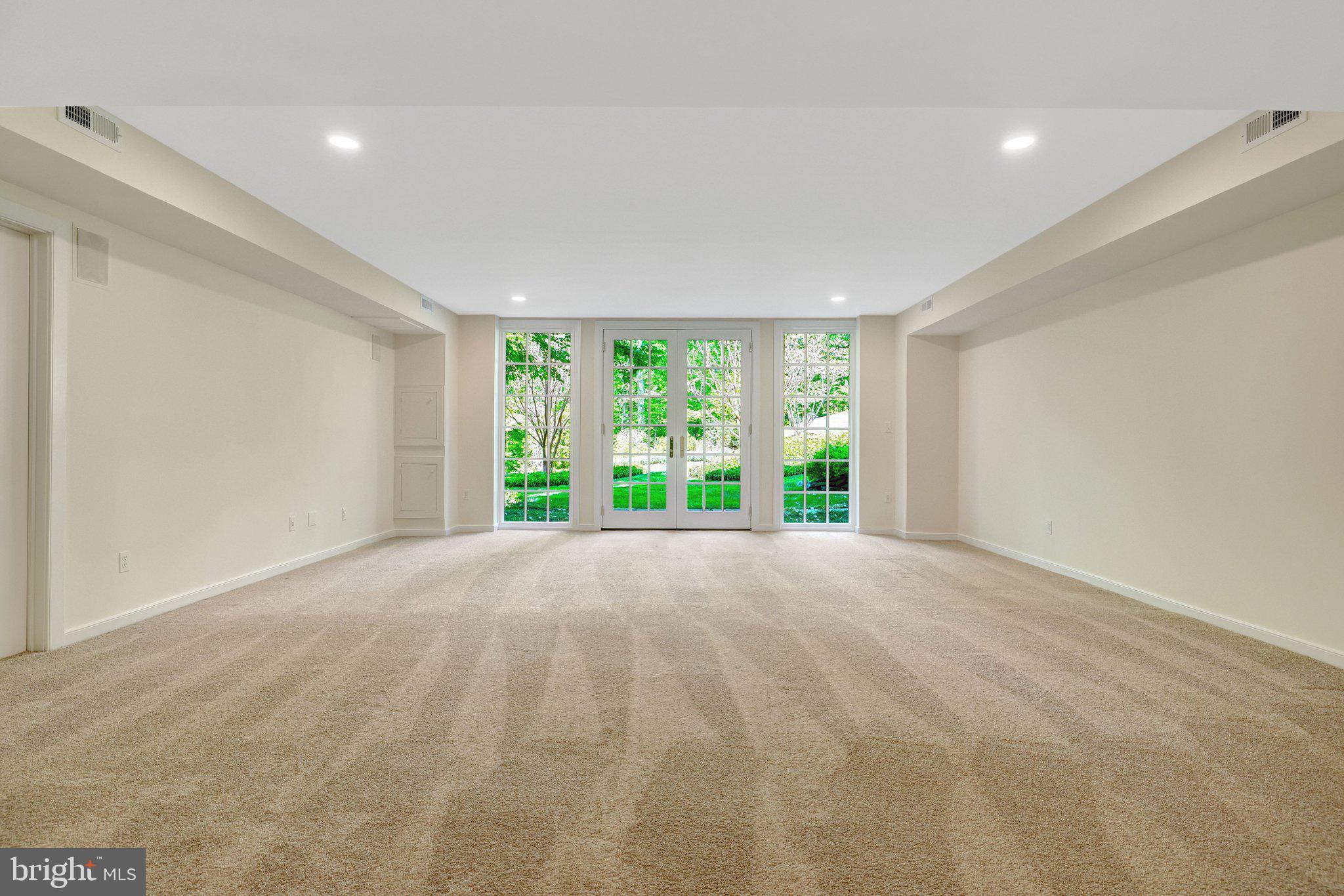 PROSPECT HILL - Residential