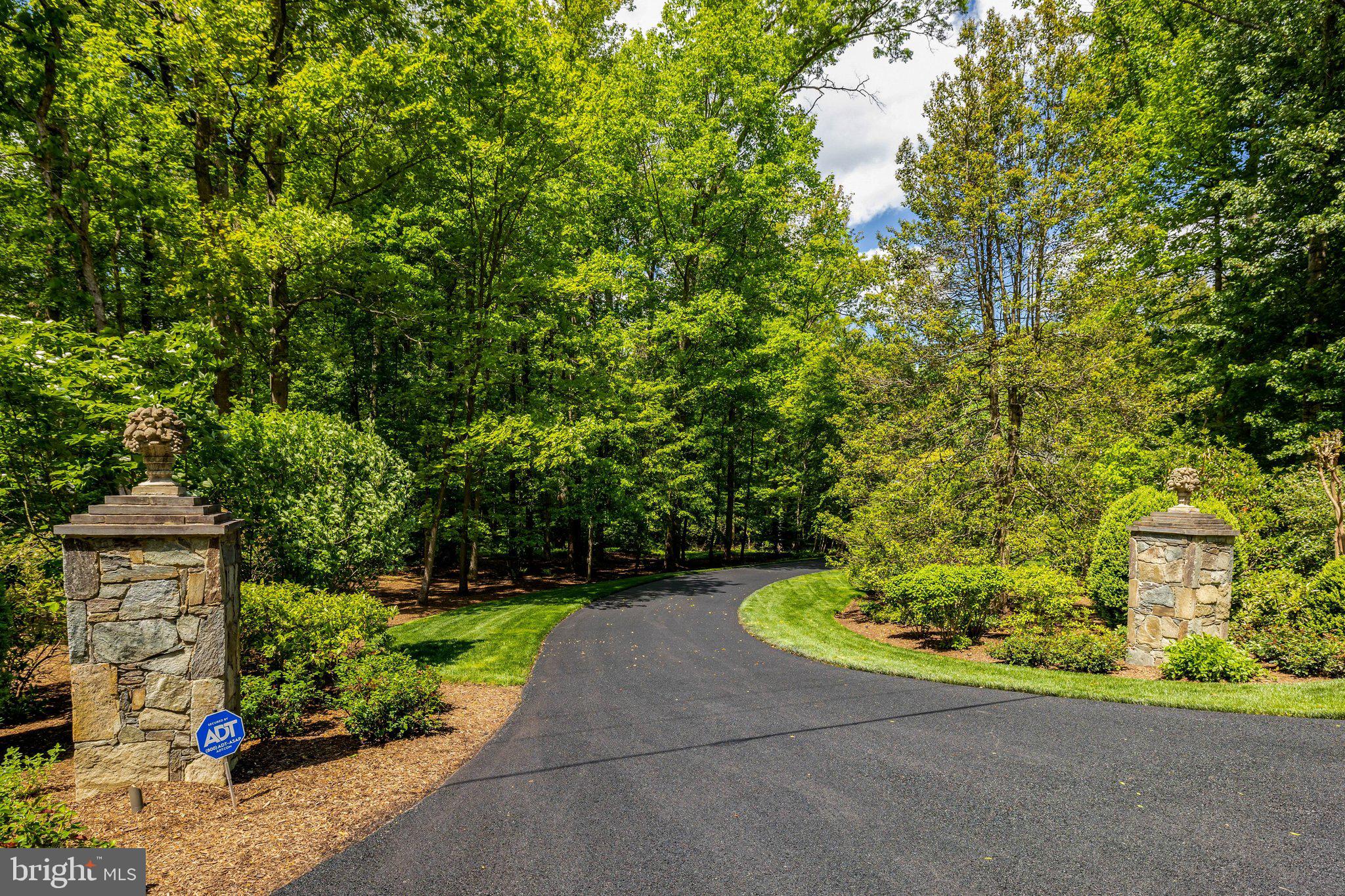 PROSPECT HILL - Residential