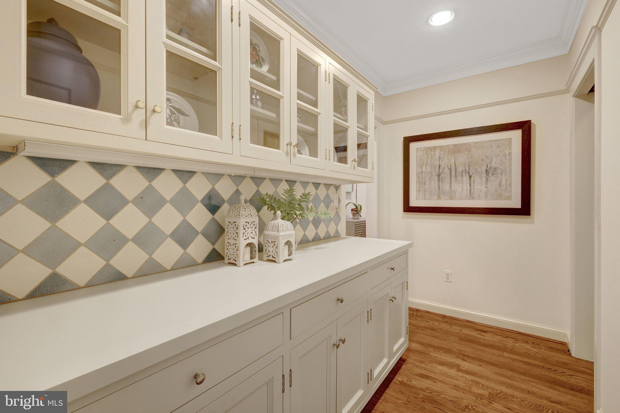 PROSPECT HILL - Residential