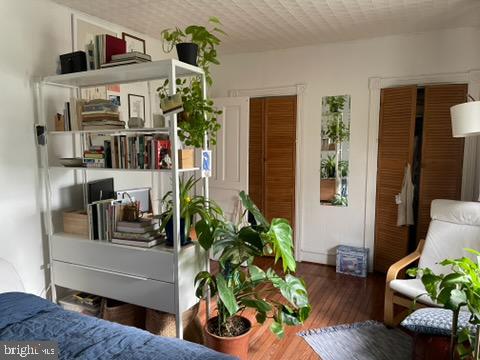 SPRUCE HILL - Residential Lease