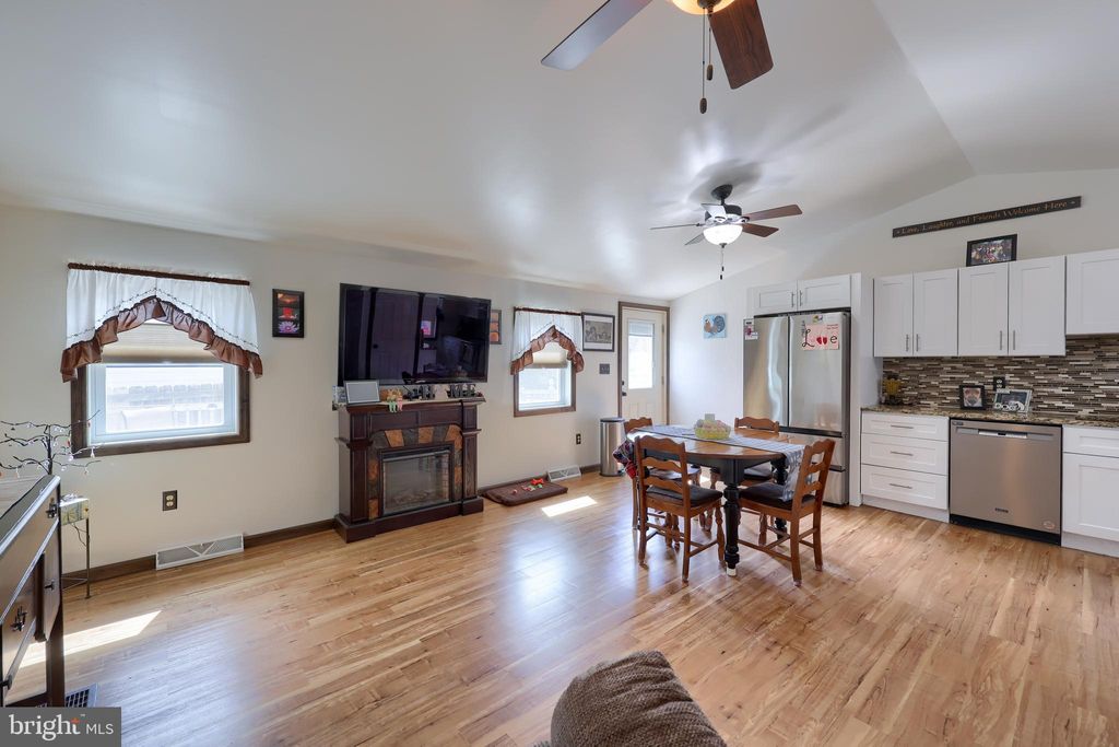 Photo of 264 Noble Street, LITITZ, PA 17543 (MLS # PALA2068432)