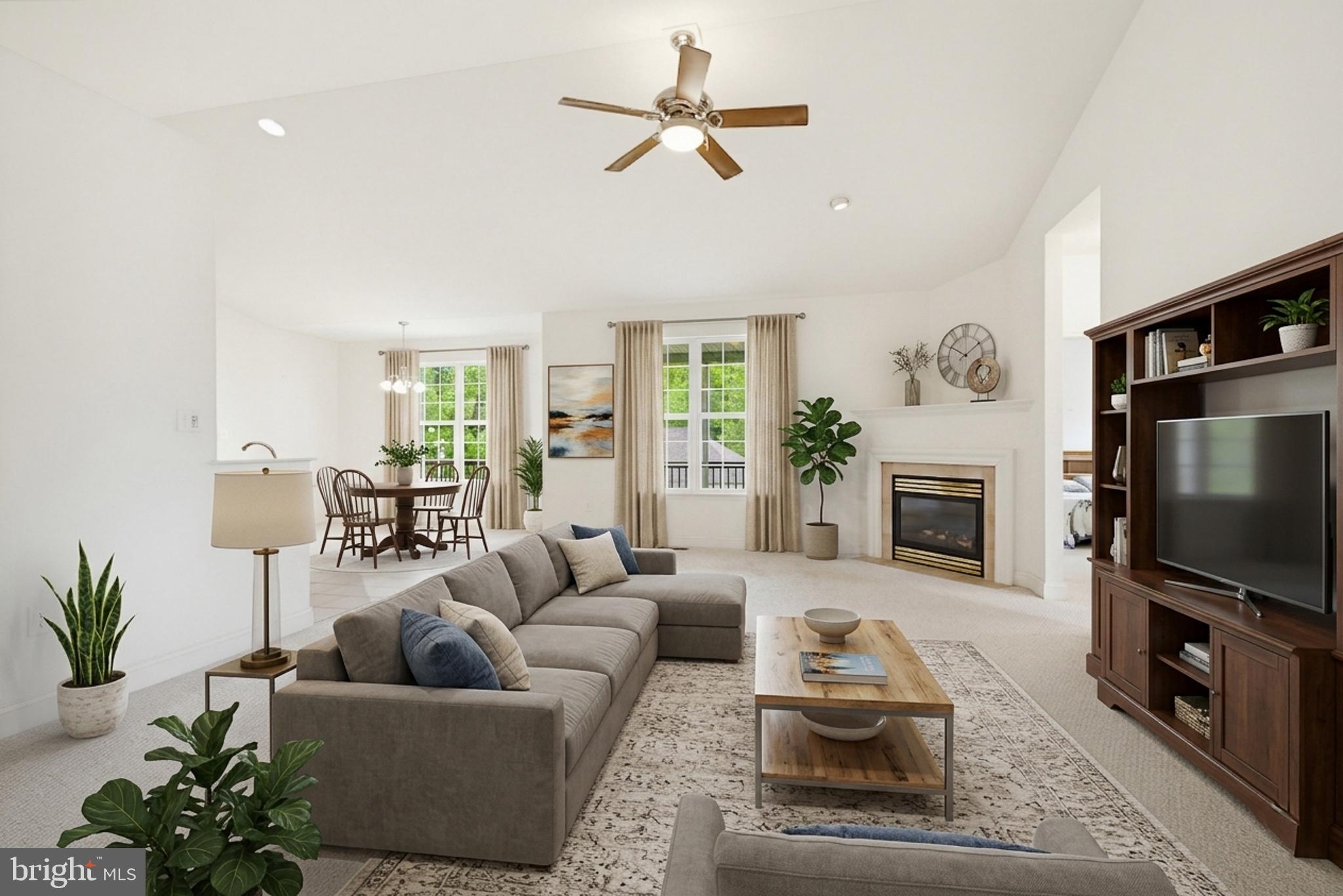 CRESTWOOD - Residential