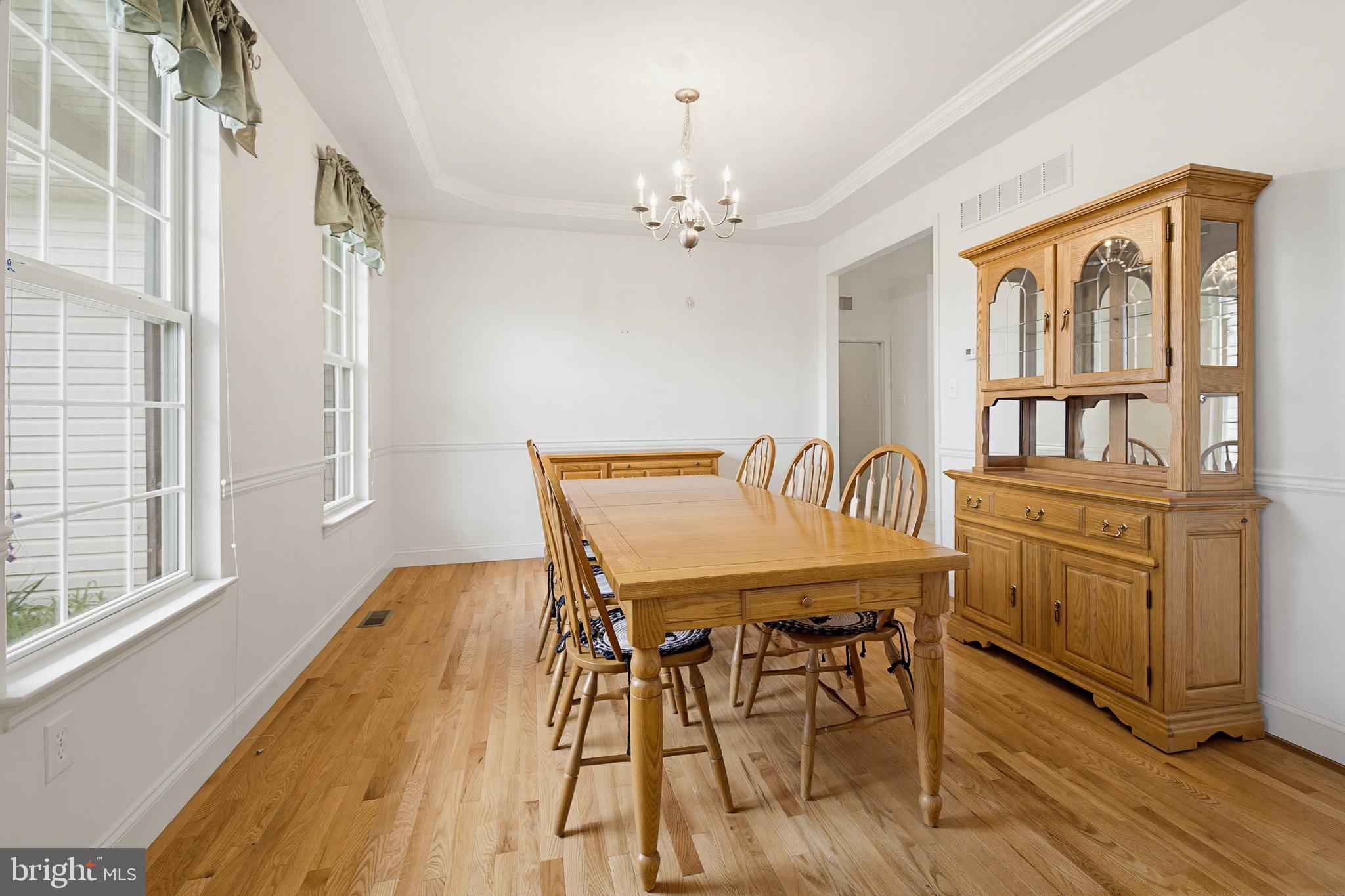 CRESTWOOD - Residential