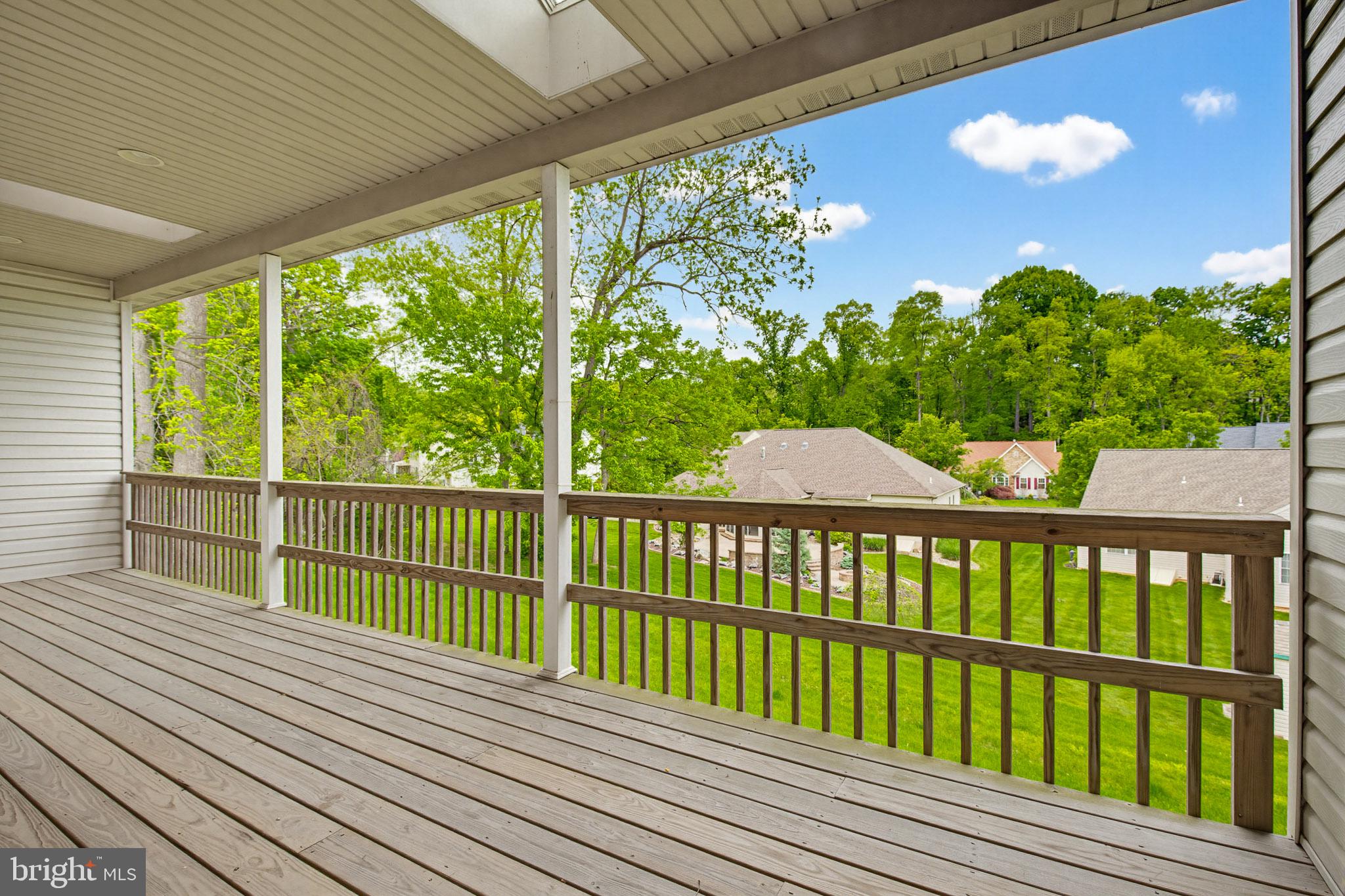 CRESTWOOD - Residential