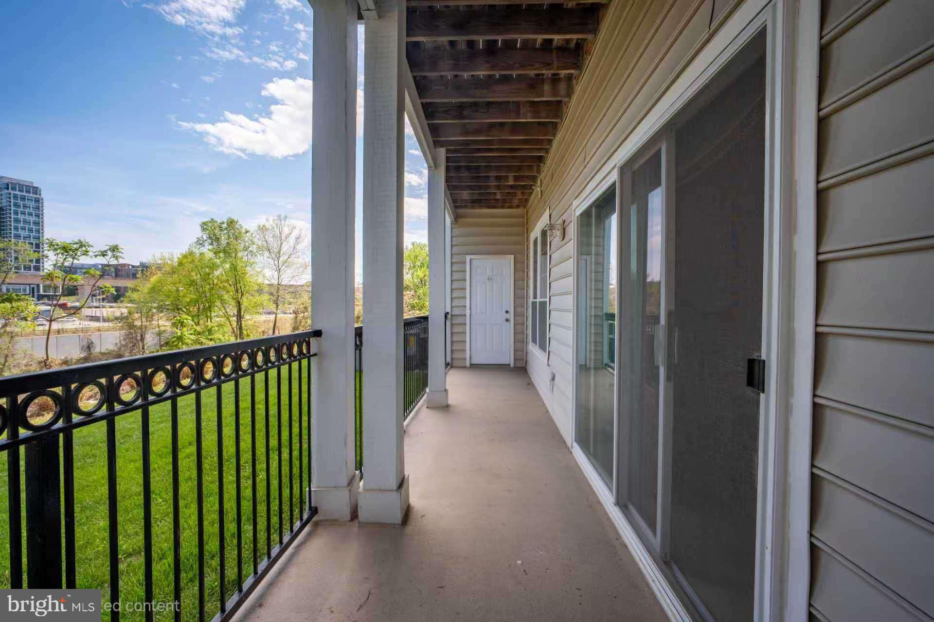 GATES OF MCLEAN - Residential