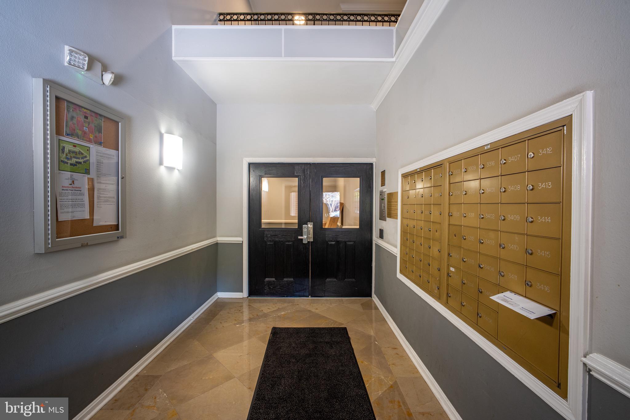 GATES OF MCLEAN - Residential