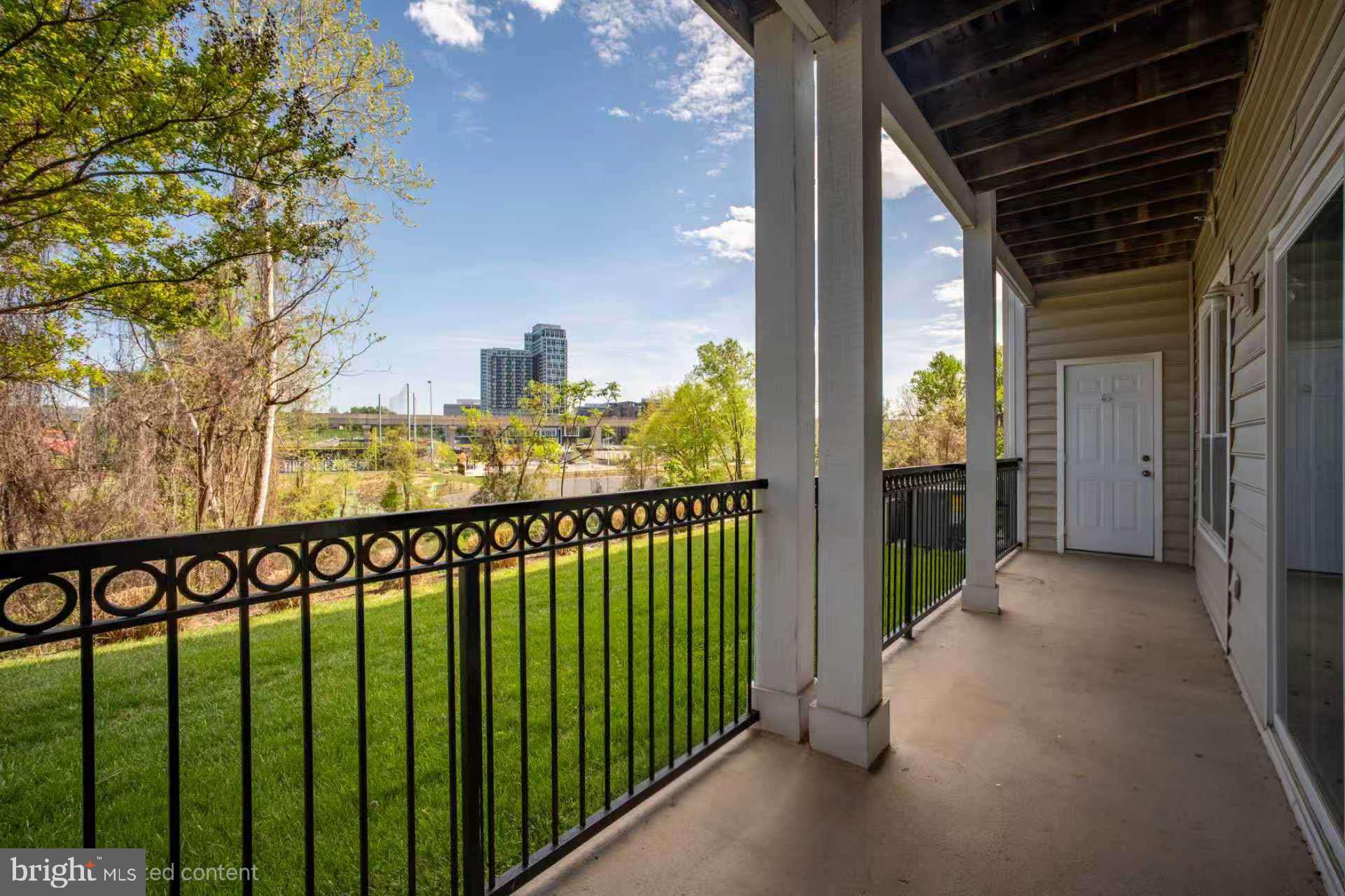 GATES OF MCLEAN - Residential