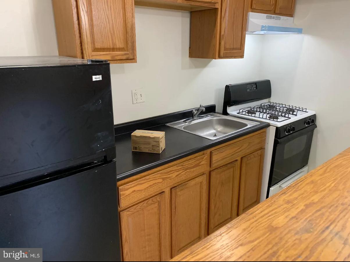 WEST PHILADELPHIA - Residential Lease