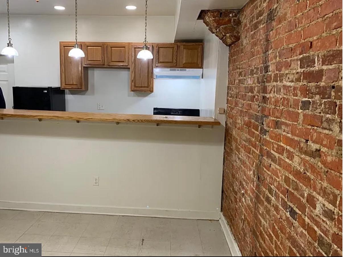 WEST PHILADELPHIA - Residential Lease