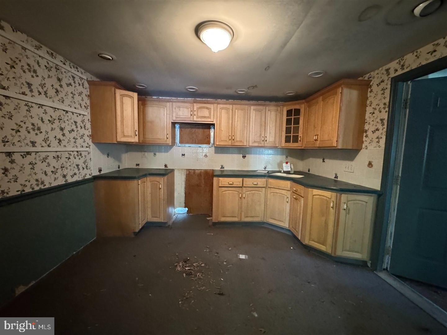 CENTER SQ GREEN - Residential