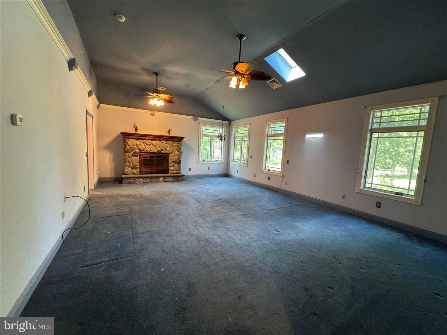 CENTER SQ GREEN - Residential