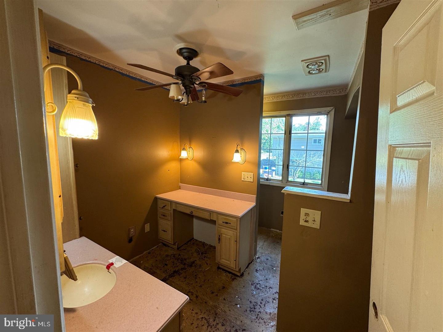 CENTER SQ GREEN - Residential