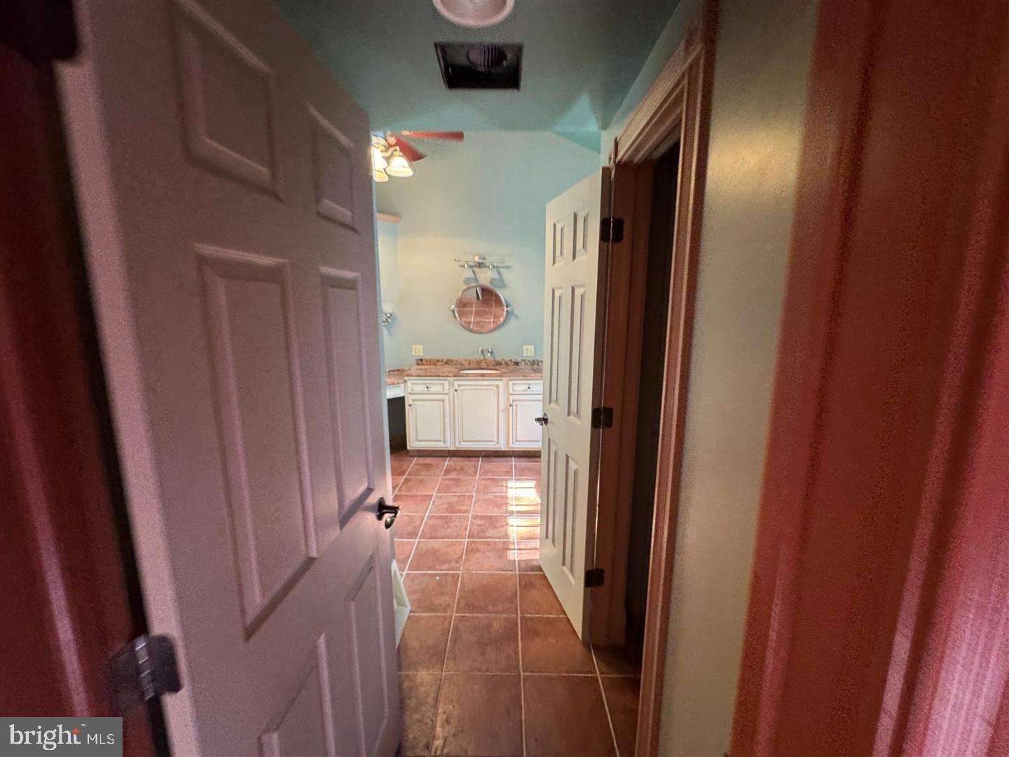 CENTER SQ GREEN - Residential