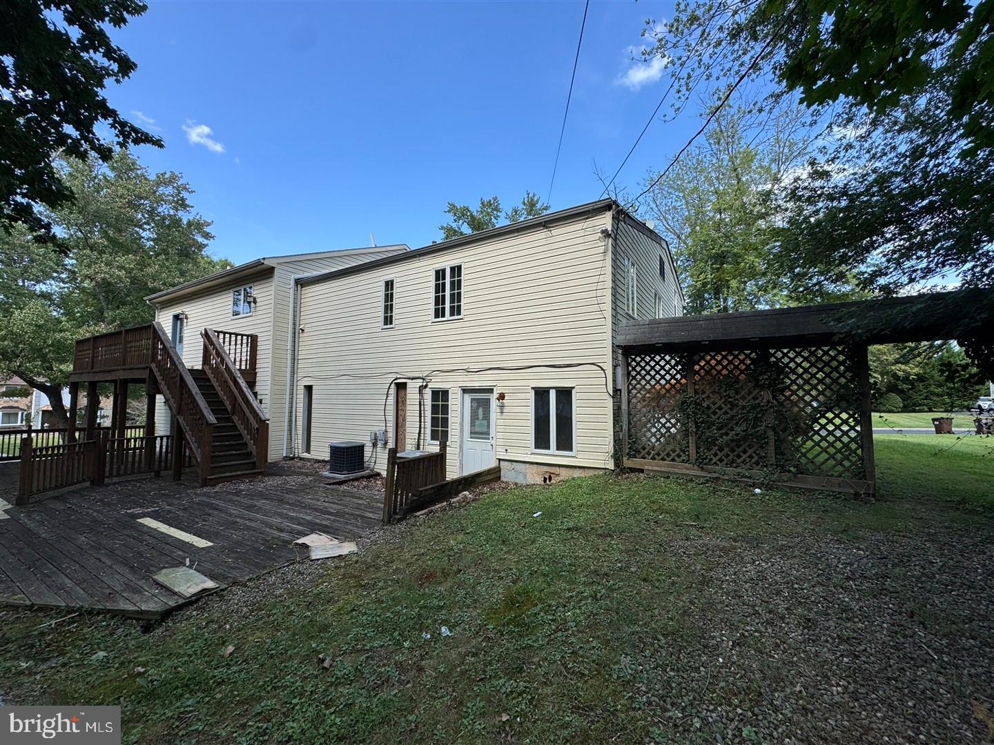 CENTER SQ GREEN - Residential