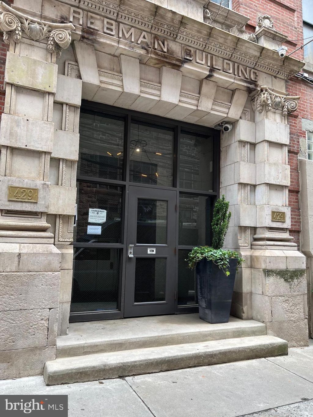 Photo of 429 N 13th Street #1A, PHILADELPHIA, PA 19123 (MLS # PAPH2585838)