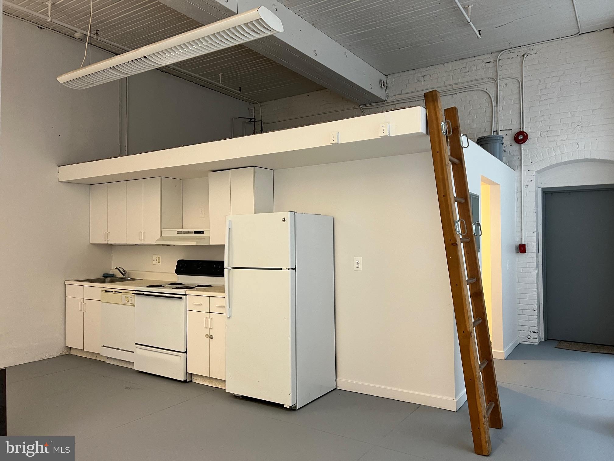 LOFT DISTRICT - Residential