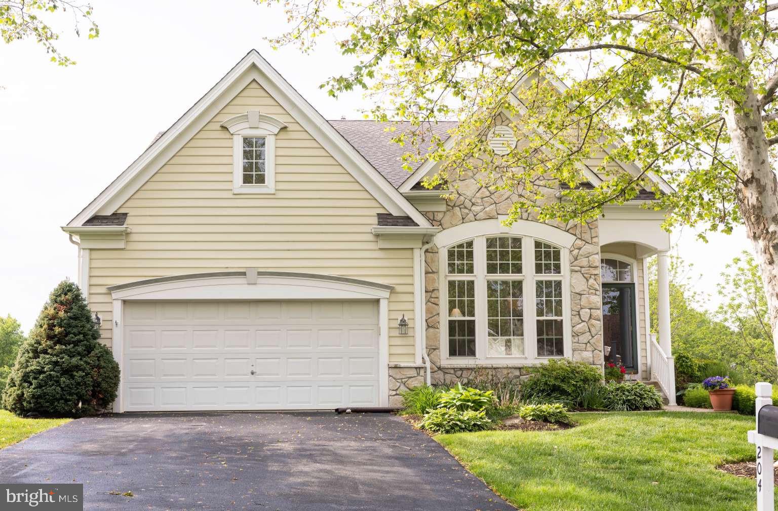 204 JOYCE CIRCLE