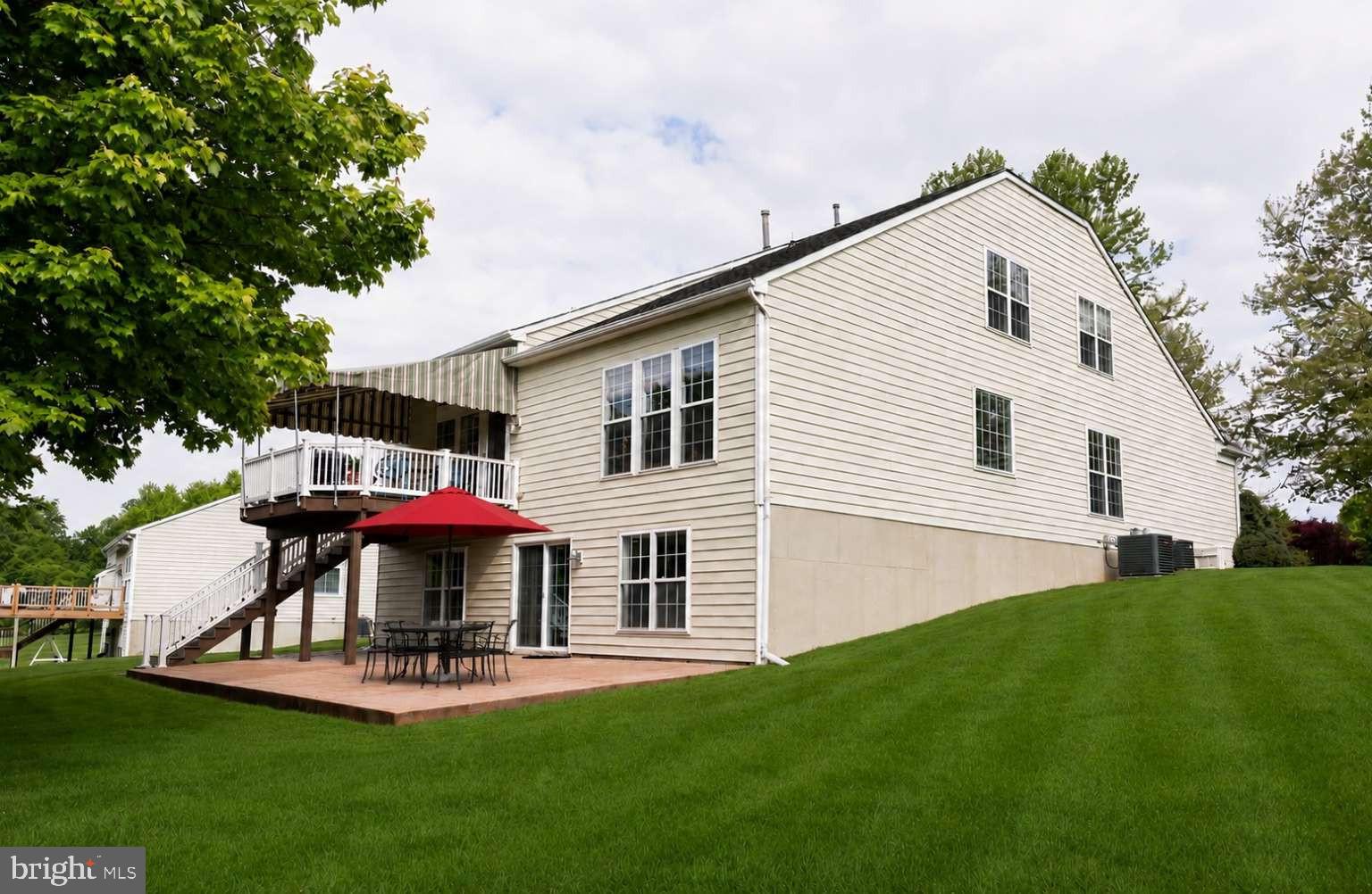 204 JOYCE CIRCLE