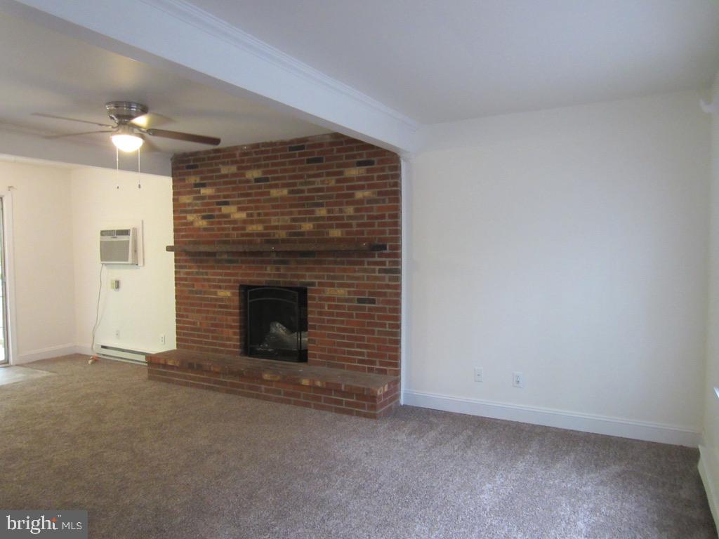 STONEYBROOKE - Residential