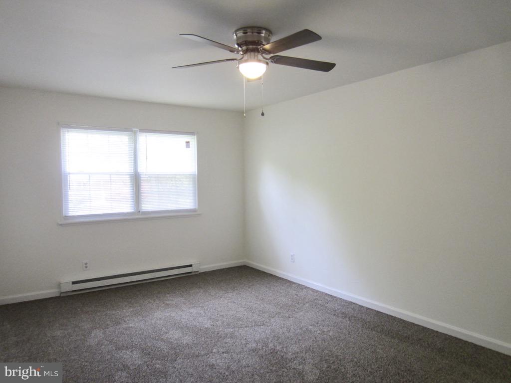 STONEYBROOKE - Residential