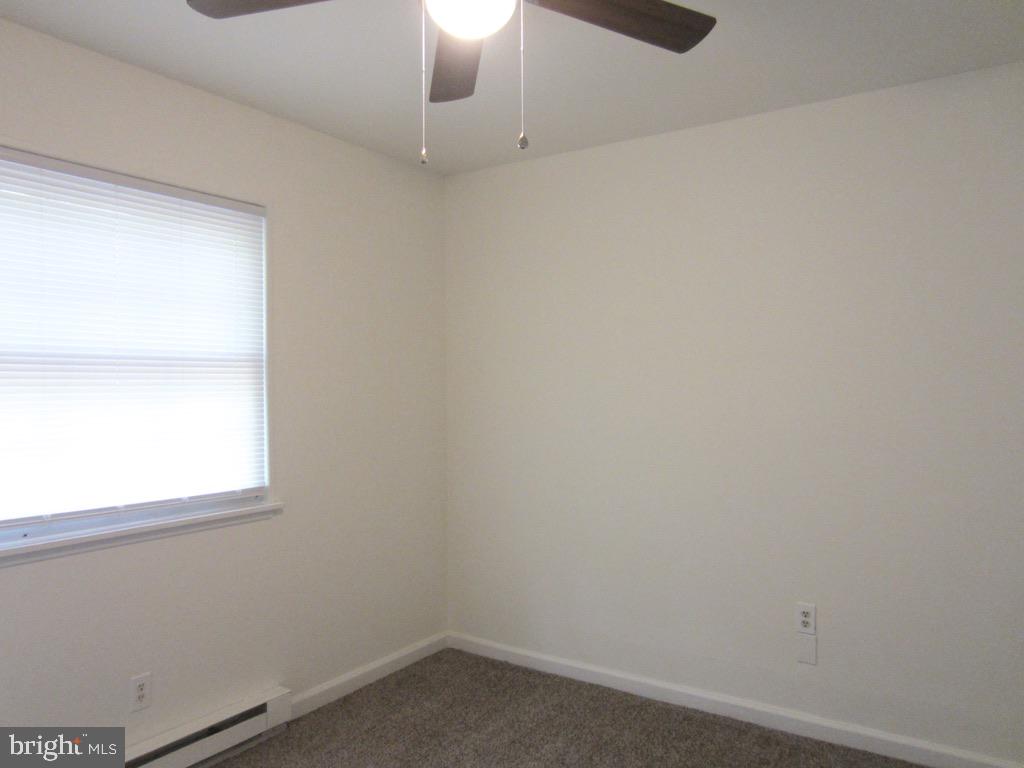 STONEYBROOKE - Residential