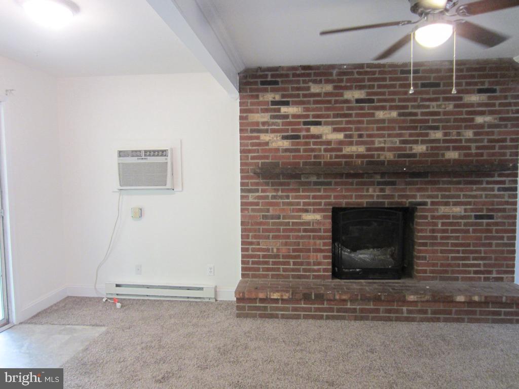 STONEYBROOKE - Residential