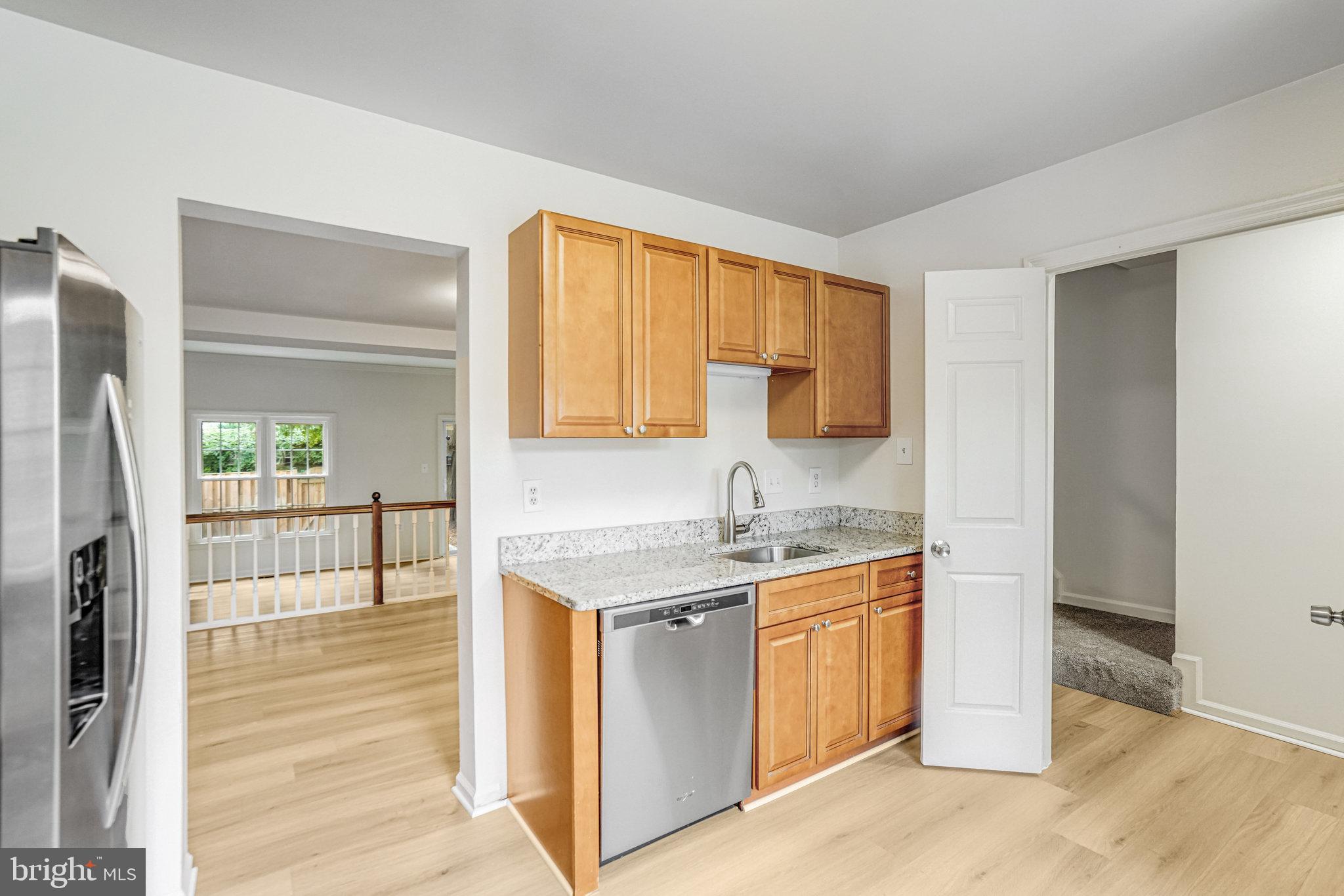 6573 SAND WEDGE COURT