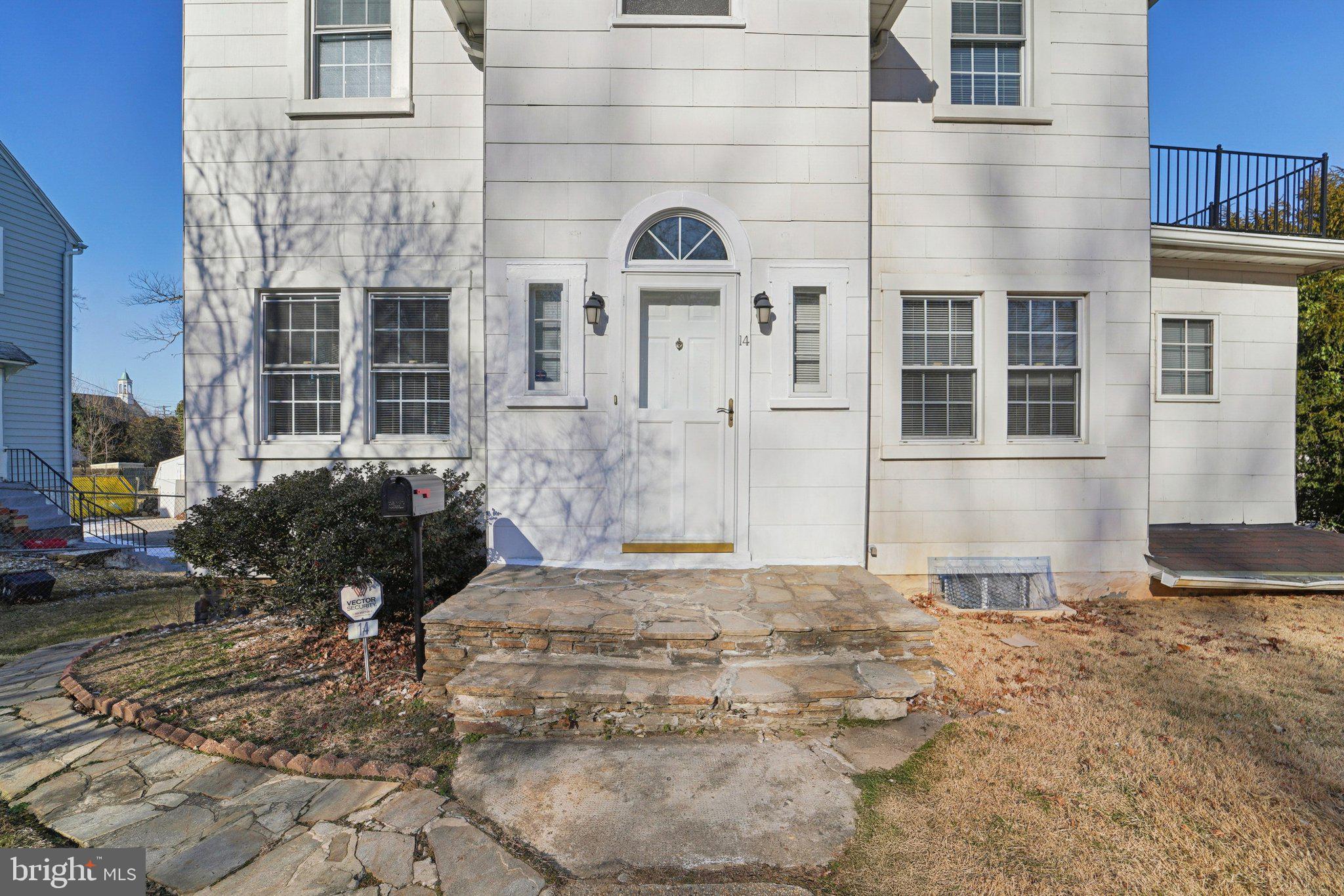 GWYNN LAKE PARK - Residential