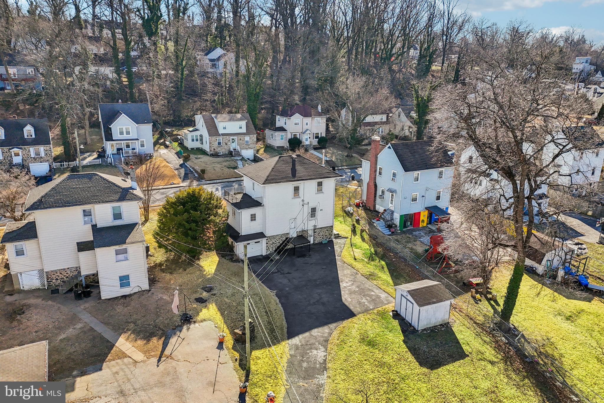 GWYNN LAKE PARK - Residential