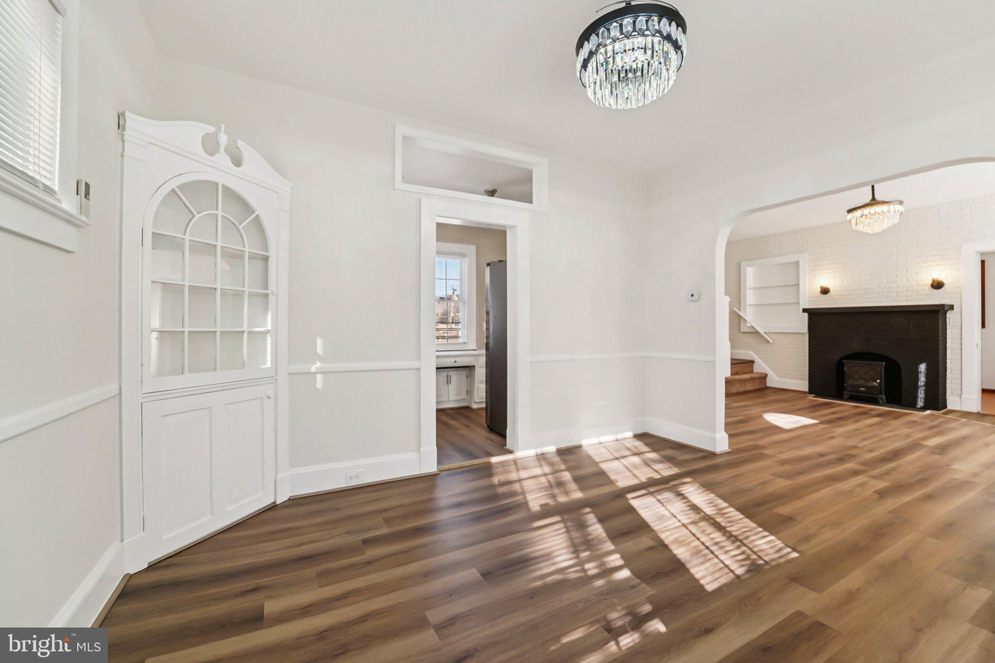 GWYNN LAKE PARK - Residential