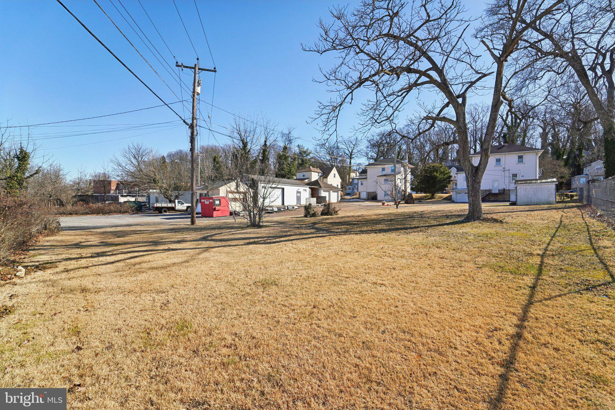 GWYNN LAKE PARK - Residential