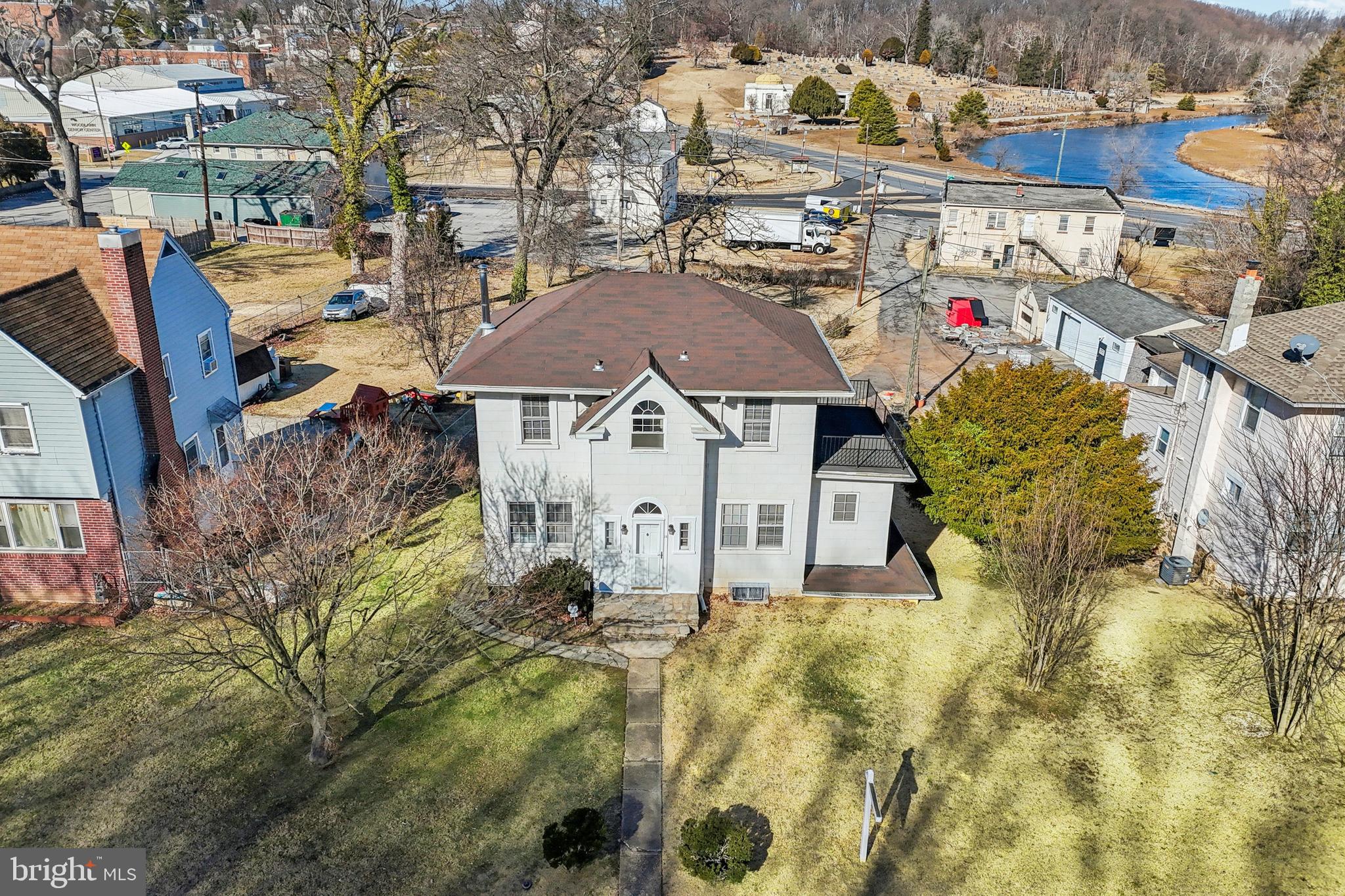 GWYNN LAKE PARK - Residential