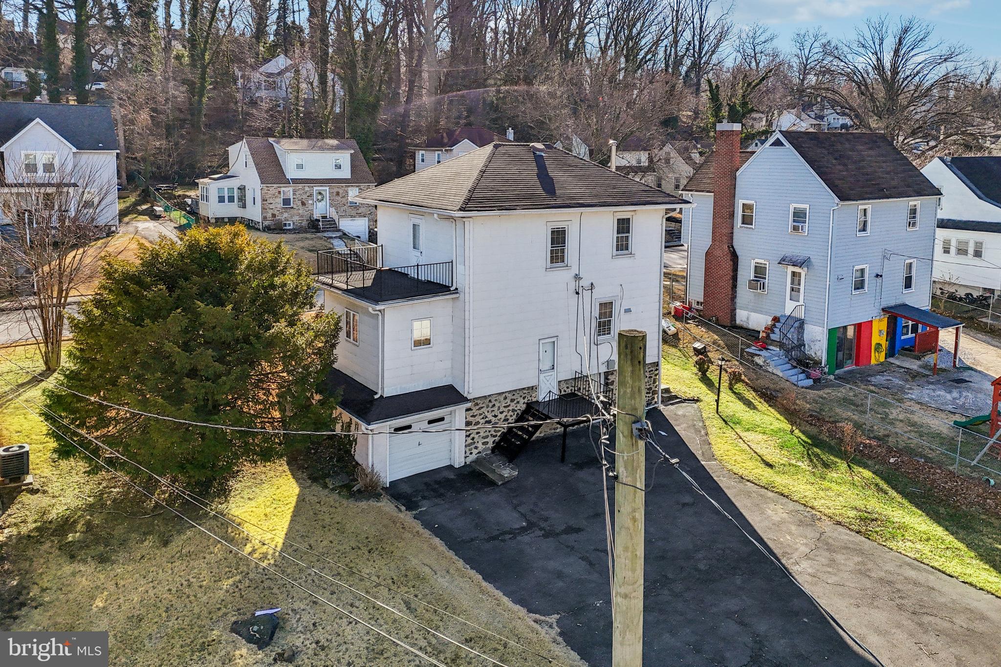 GWYNN LAKE PARK - Residential