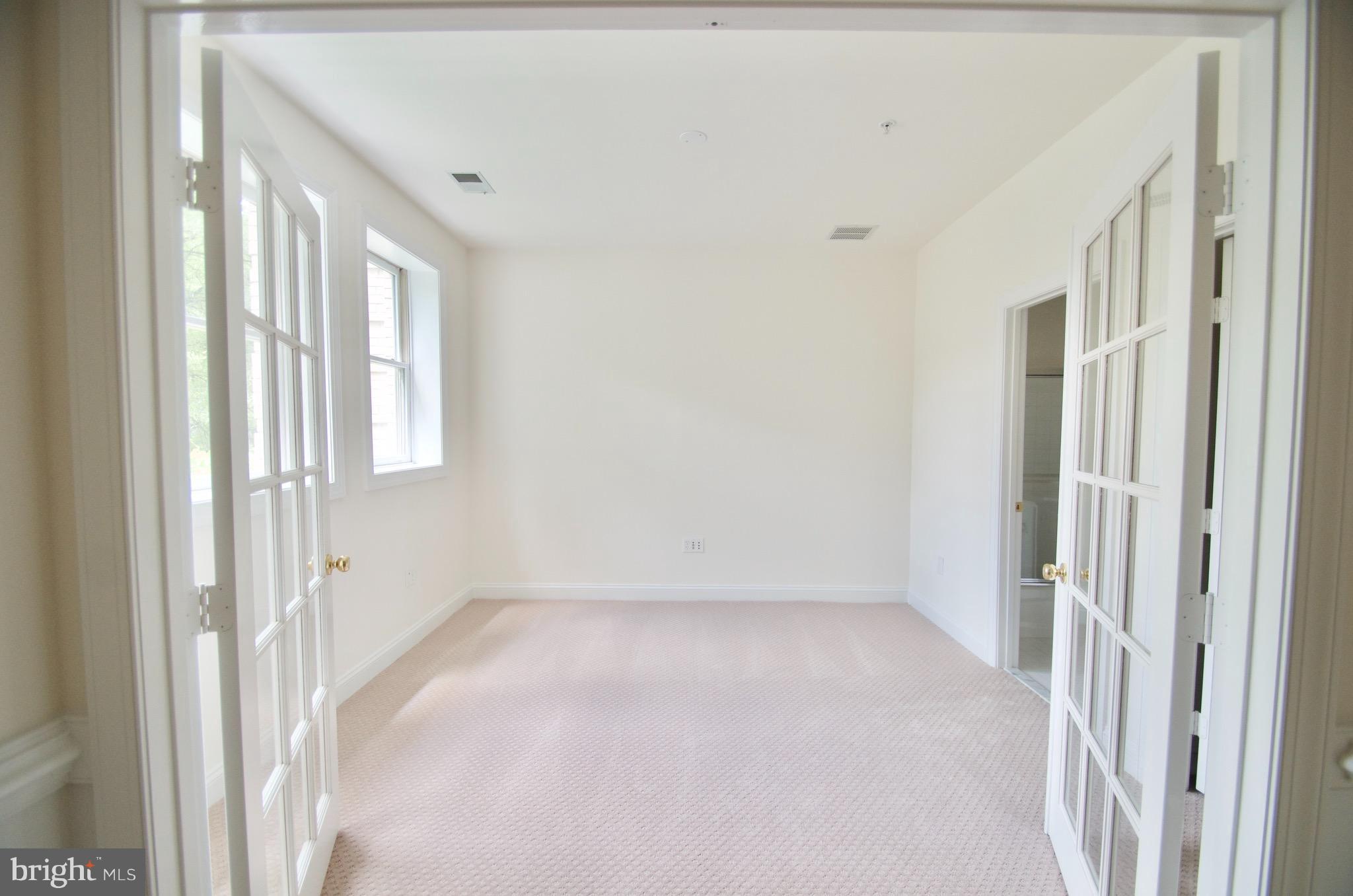 BROMPTONS - Residential