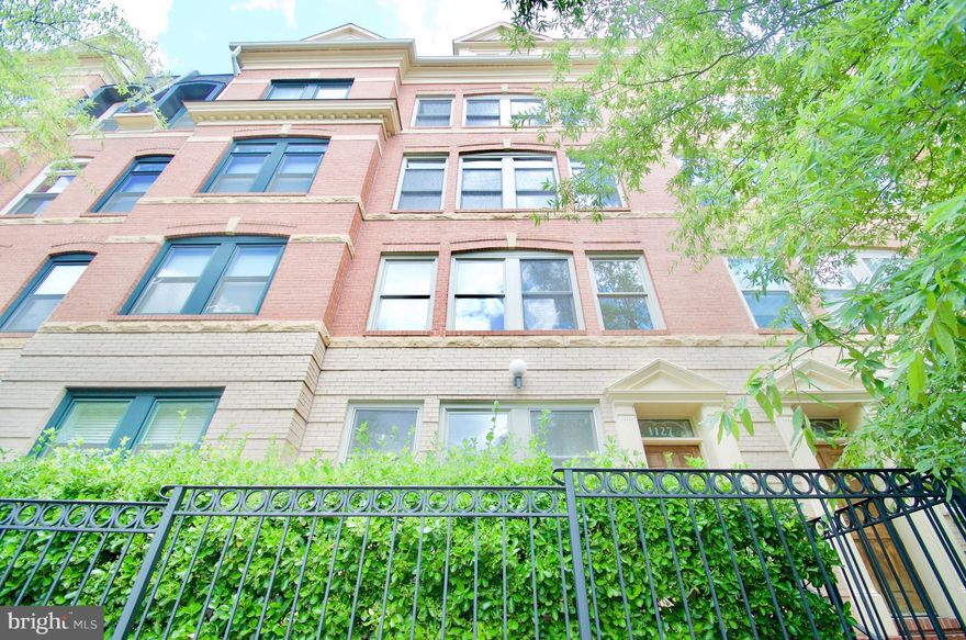 Dream Location! Blocks from Clarendon Metro- Light filled Luxury living in the heart of Arlington. Walk to Metro, Shops, Restaurants, nightlife and more! Very spacious, gleaming wood floors, fresh paint, clean TH with 2 car garage! Lots of windows and spacious bedrooms. Entry level full bathroom with Den/4th Bedroom.