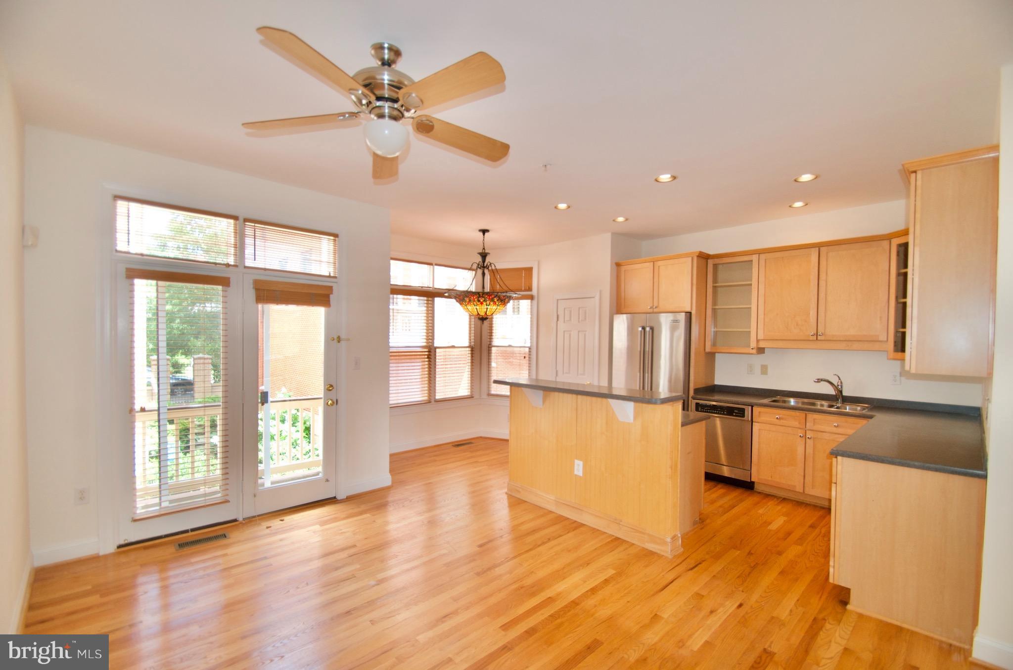 BROMPTONS - Residential