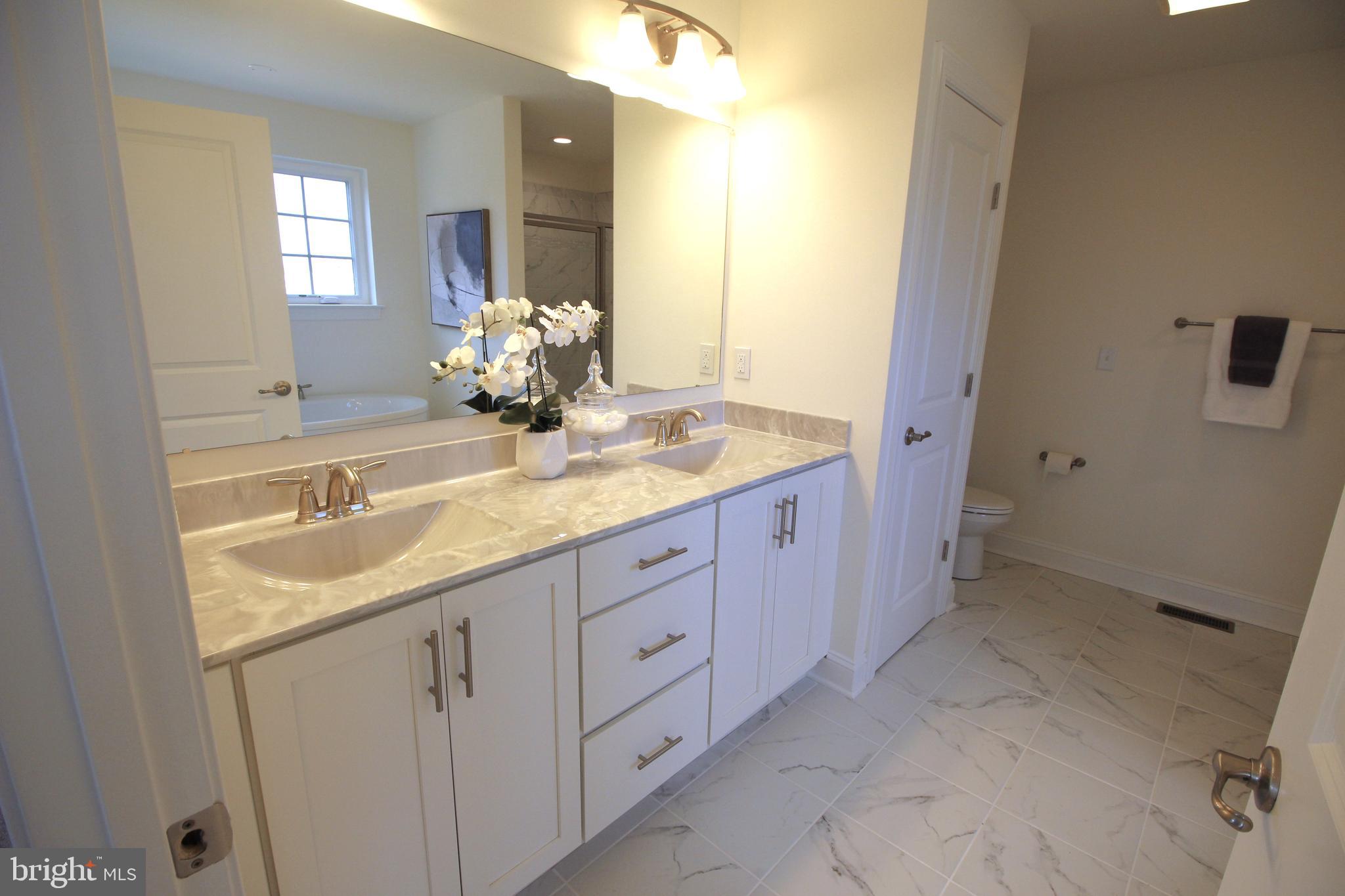 ROTHWELL ESTATES - Residential