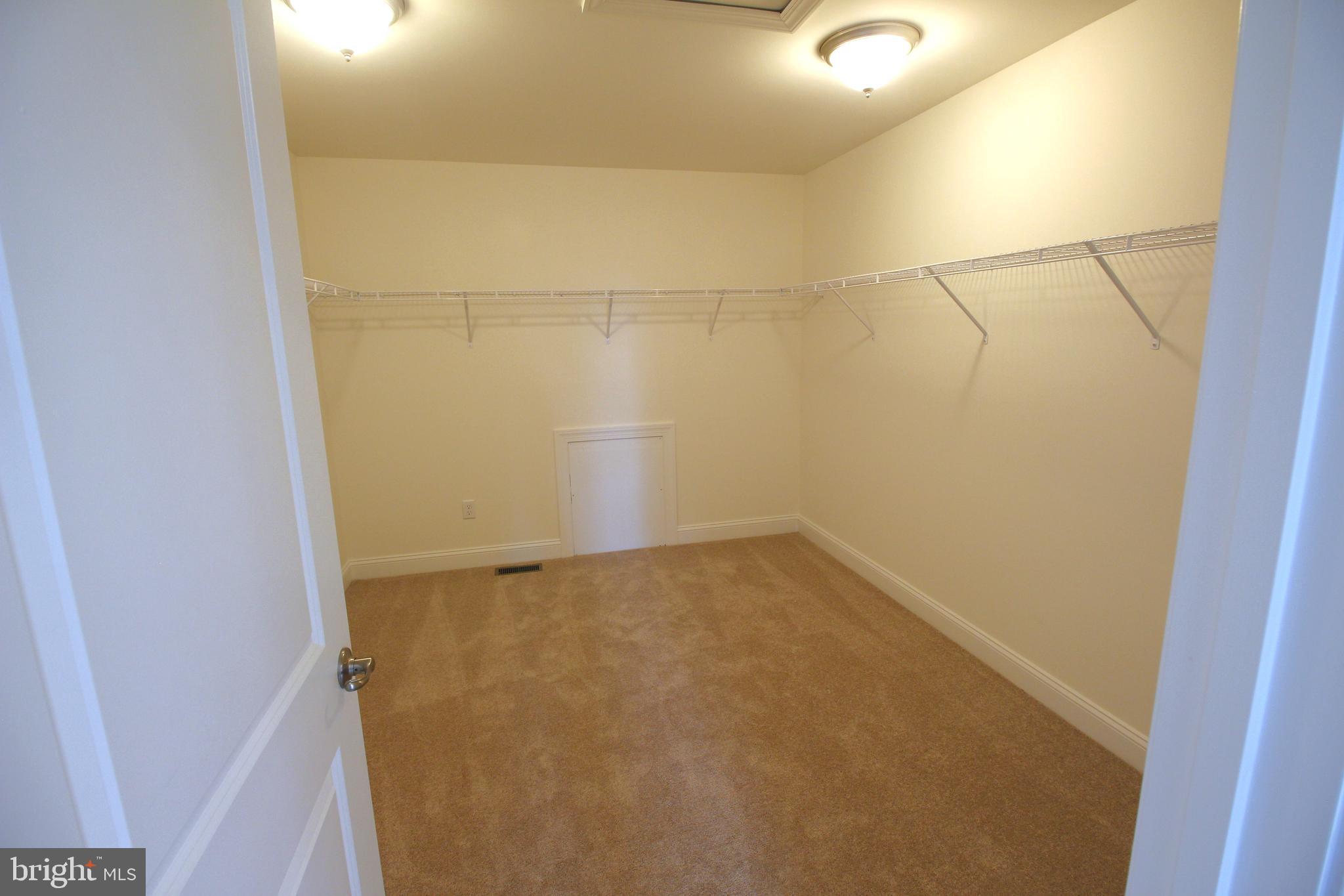 ROTHWELL ESTATES - Residential