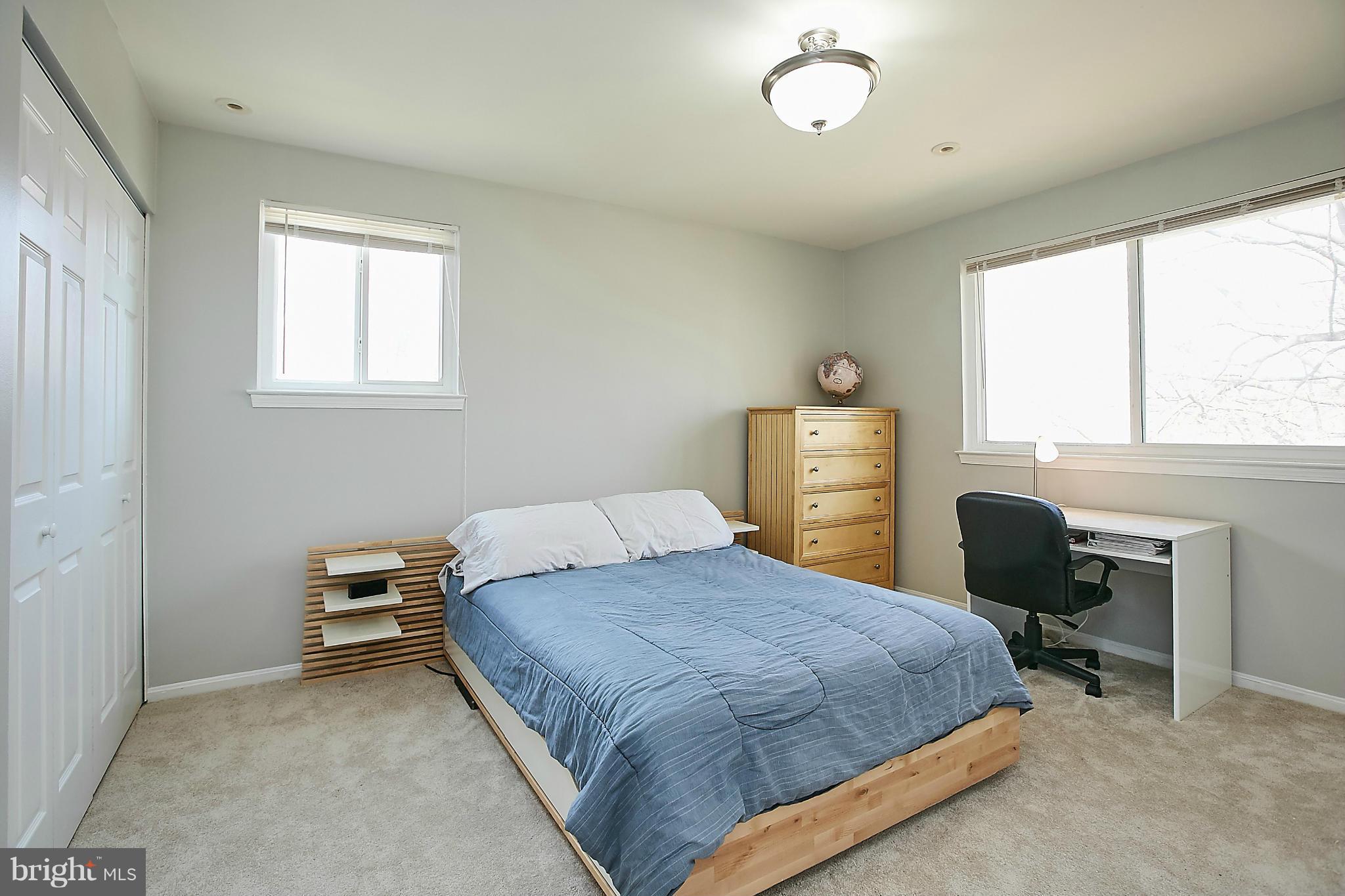 KINGS PARK WEST - Residential