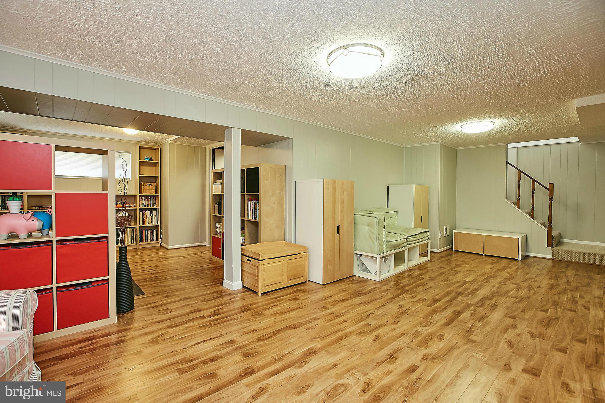 KINGS PARK WEST - Residential