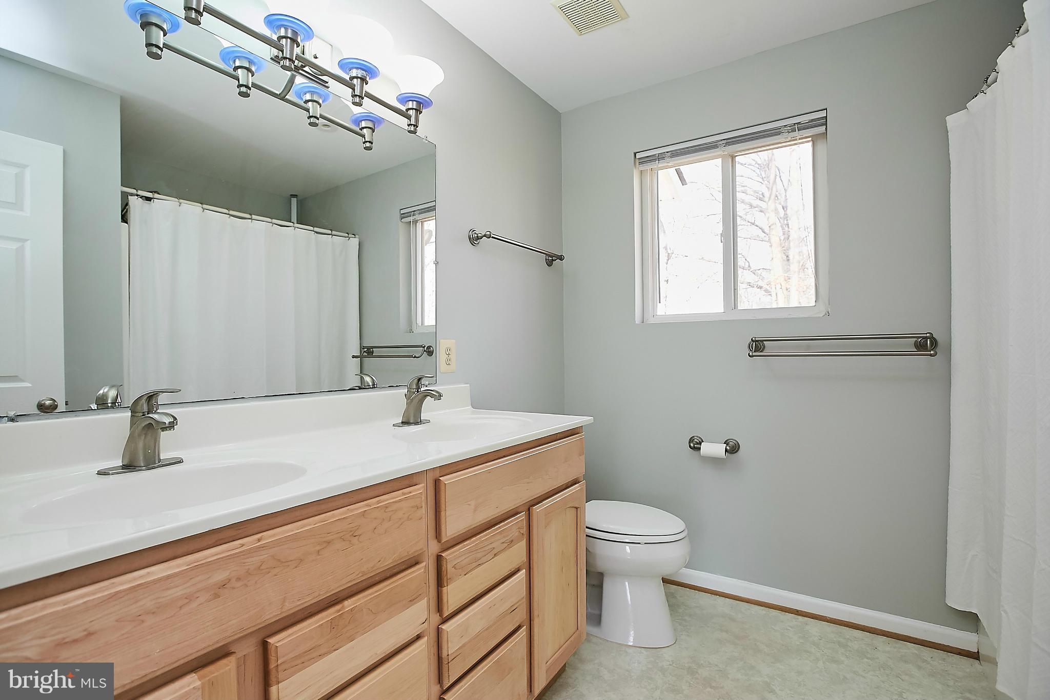 KINGS PARK WEST - Residential