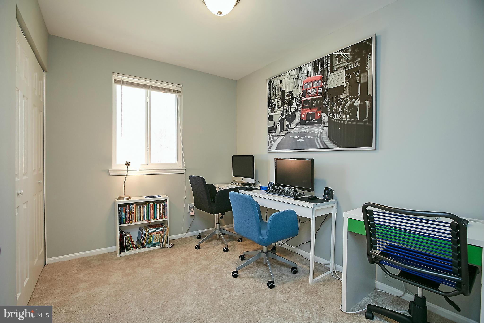 KINGS PARK WEST - Residential