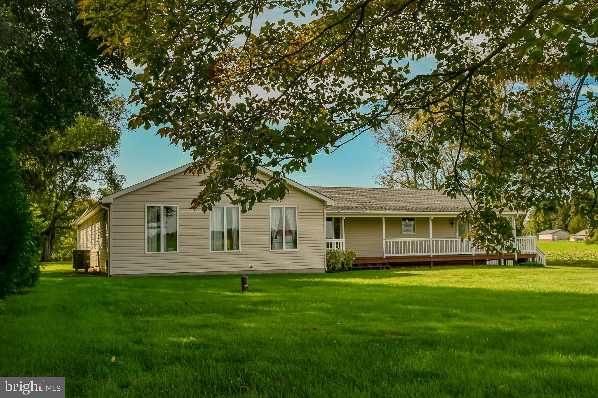 841 DOCTOR MILLER ROAD S