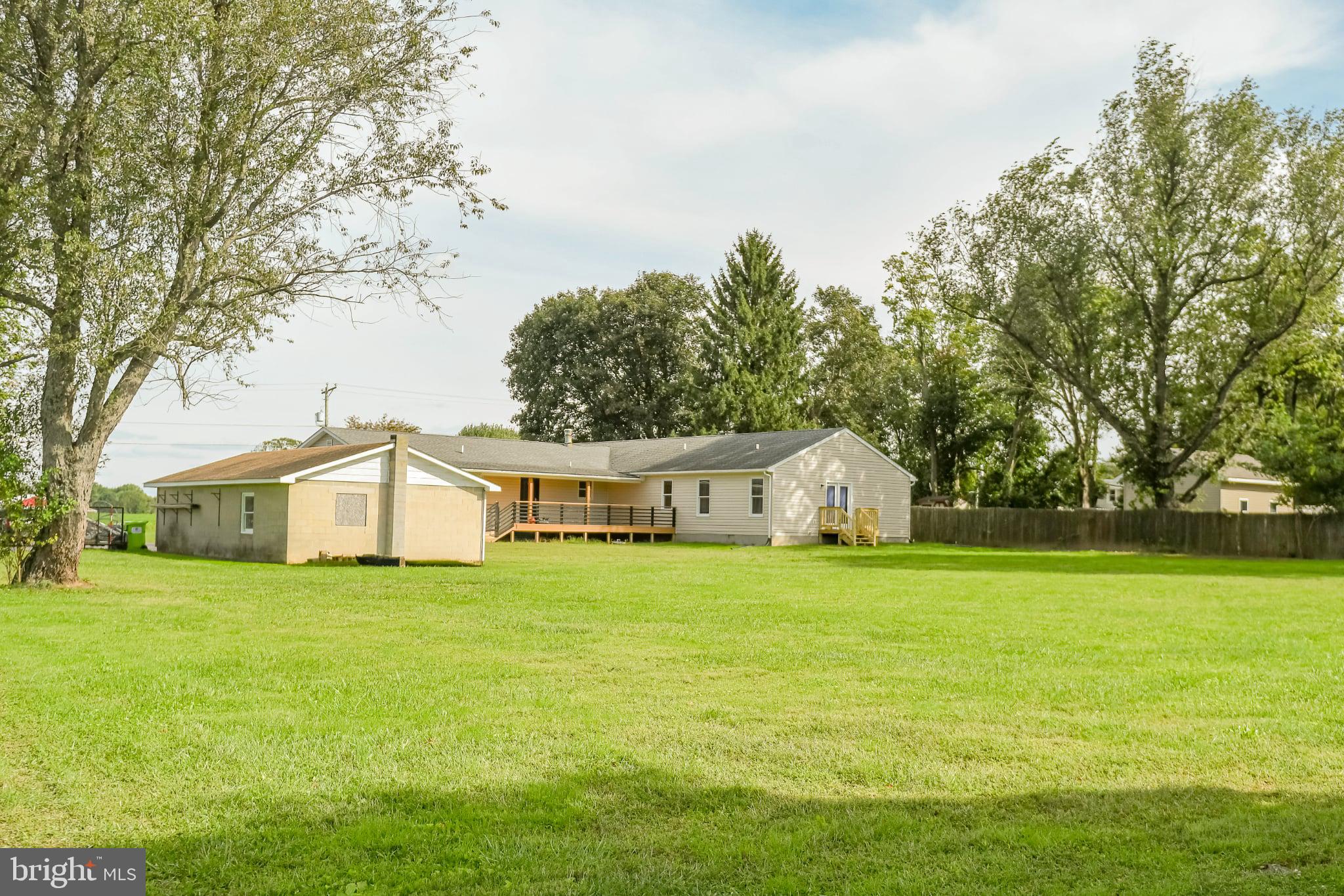 841 DOCTOR MILLER ROAD S