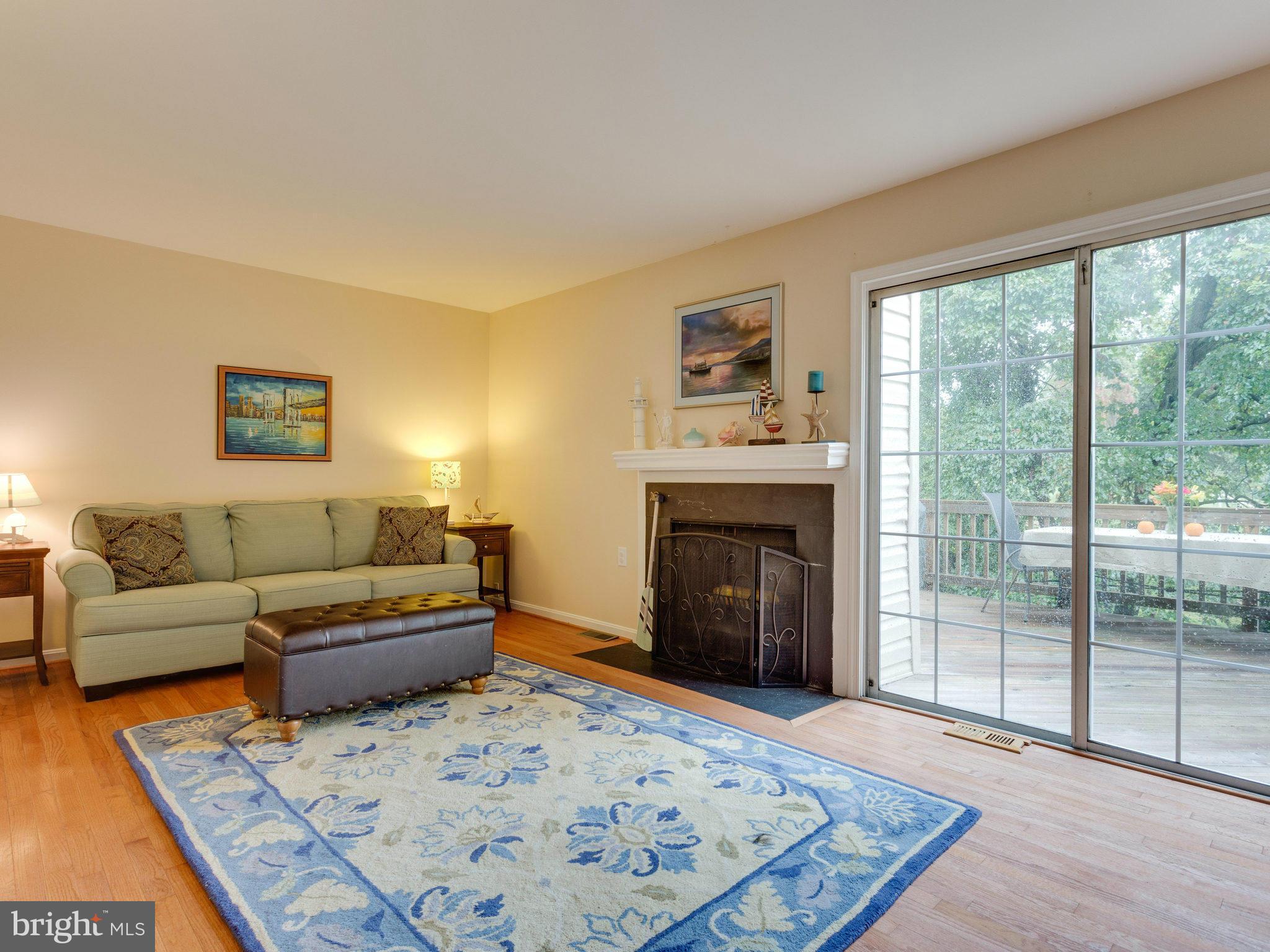 BURKE CENTRE - Residential