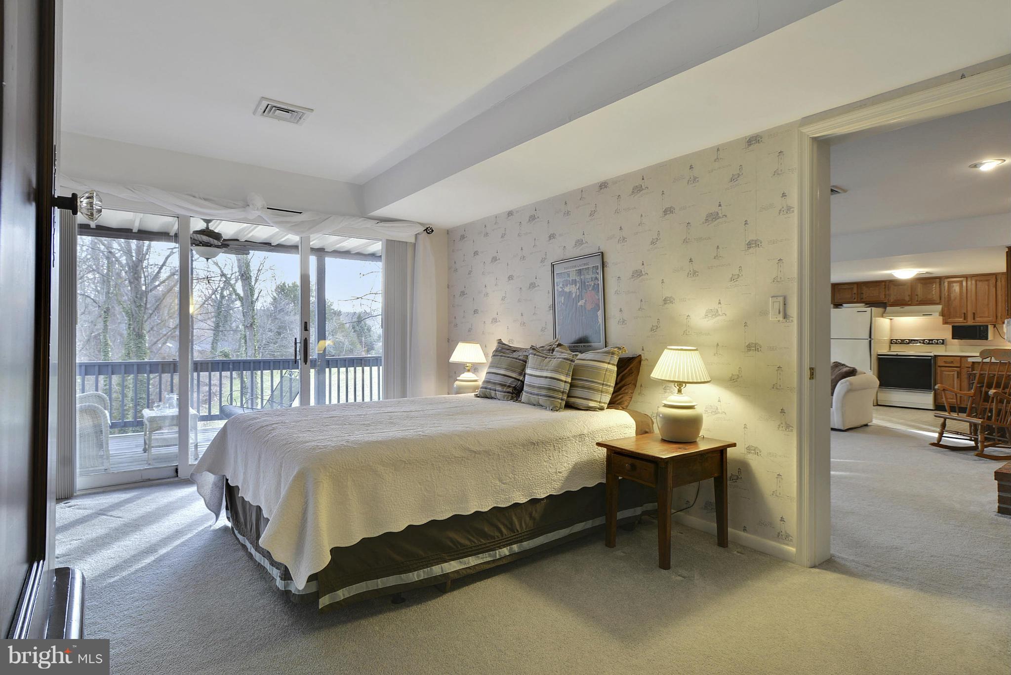 THE DOWNS - Residential