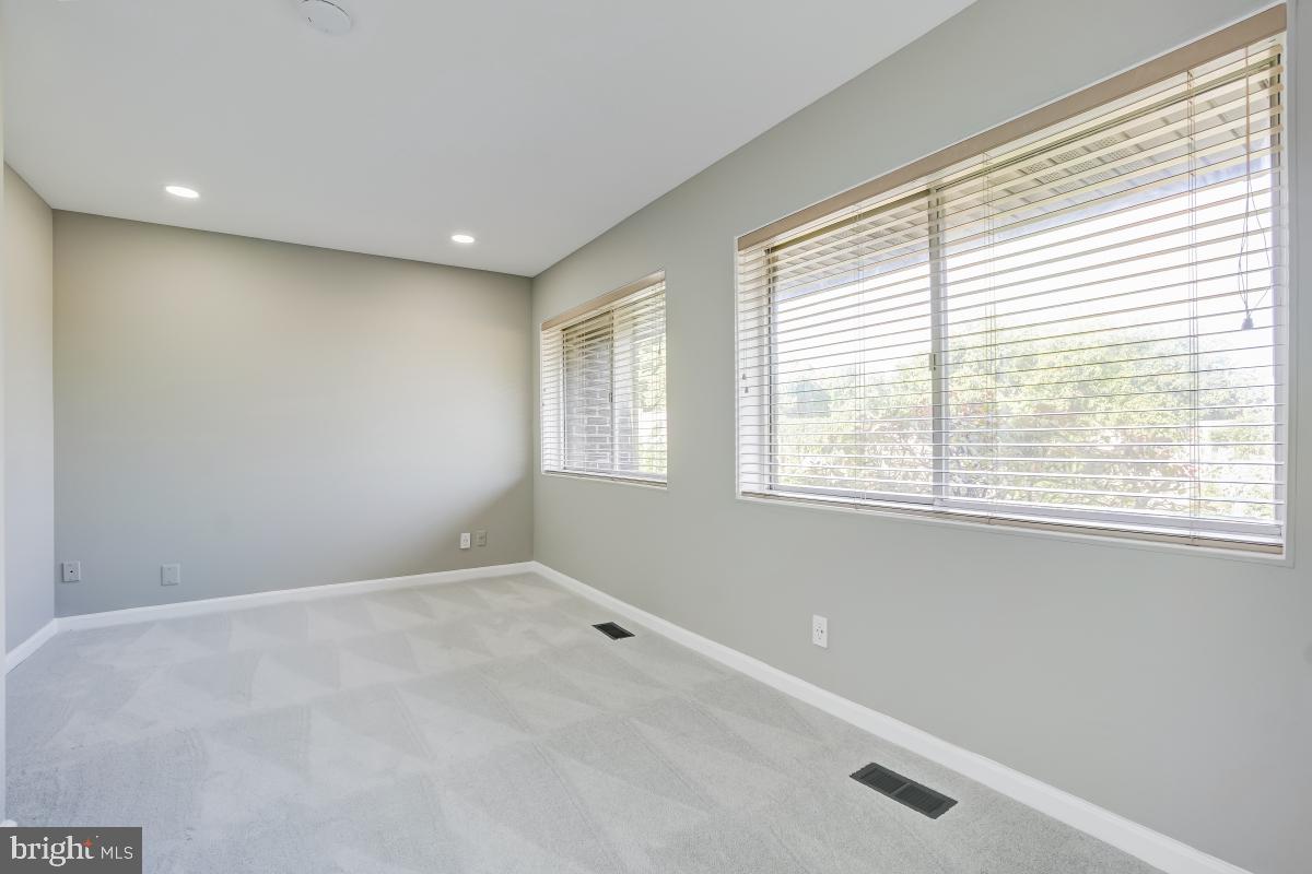 STEVENSON VILLAGE - Residential